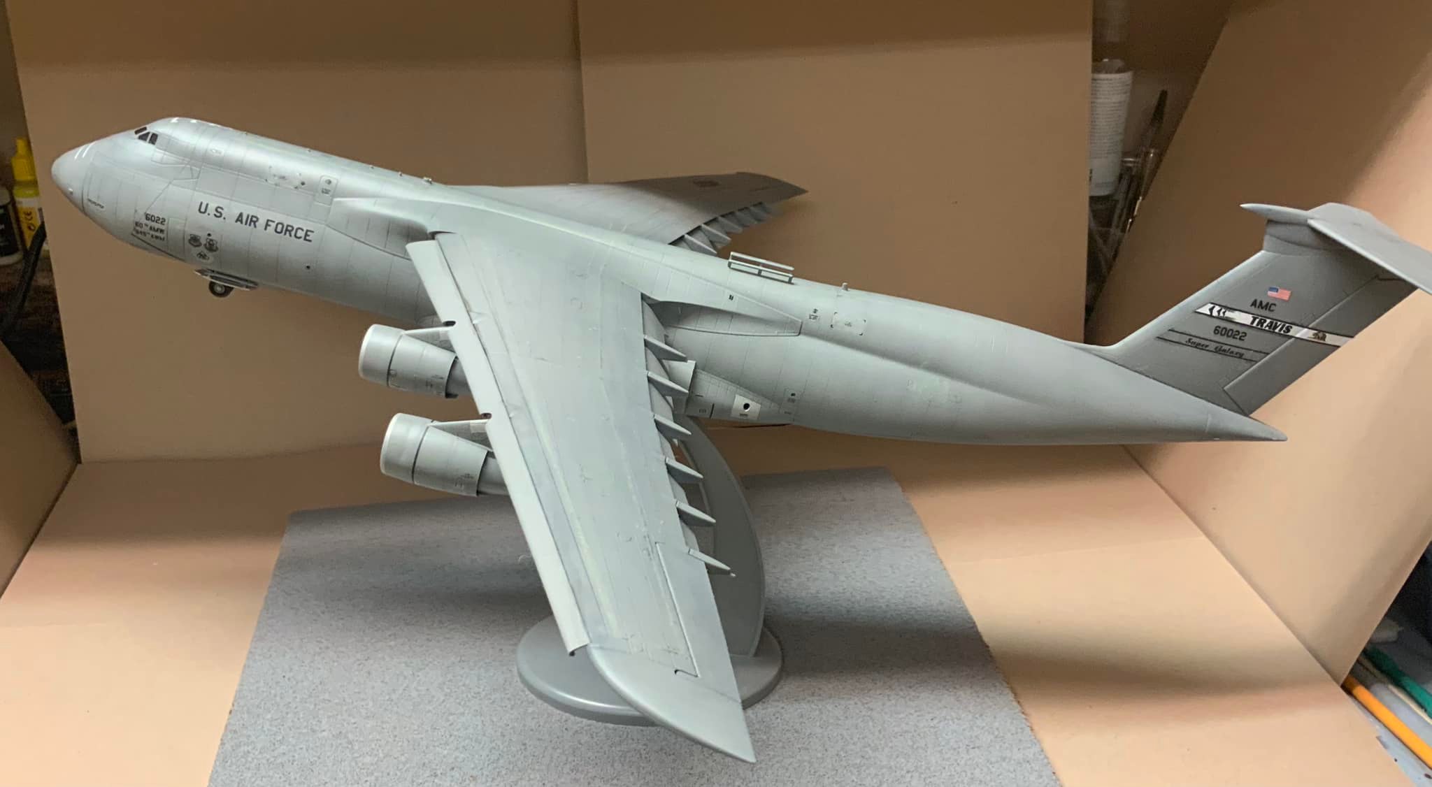 Finished Roden 1:144 C-5M Super Galaxy model kit