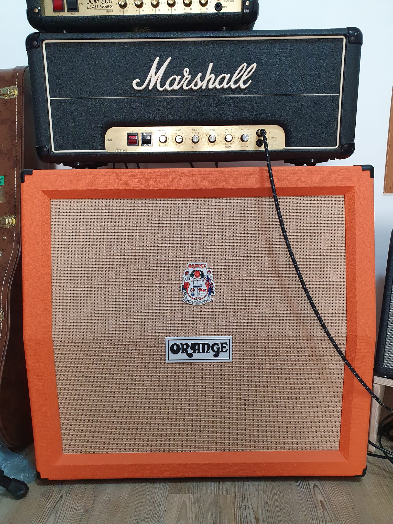Are British V30s in the Marshall PPC212?