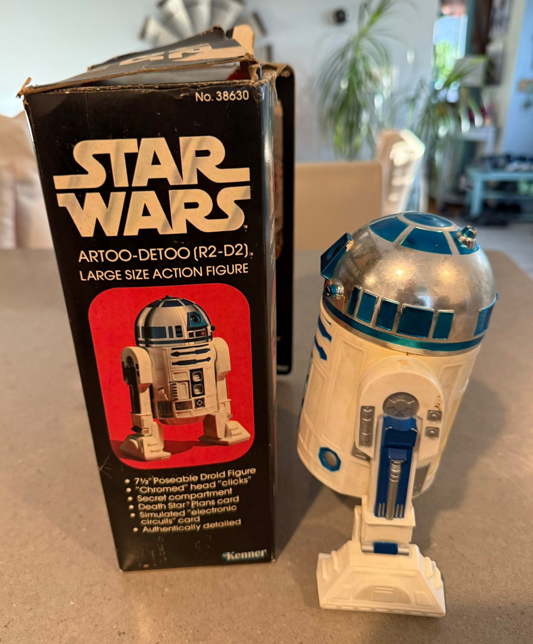 Vintage 1990s Star Wars R2-D2 alarm clock for sale