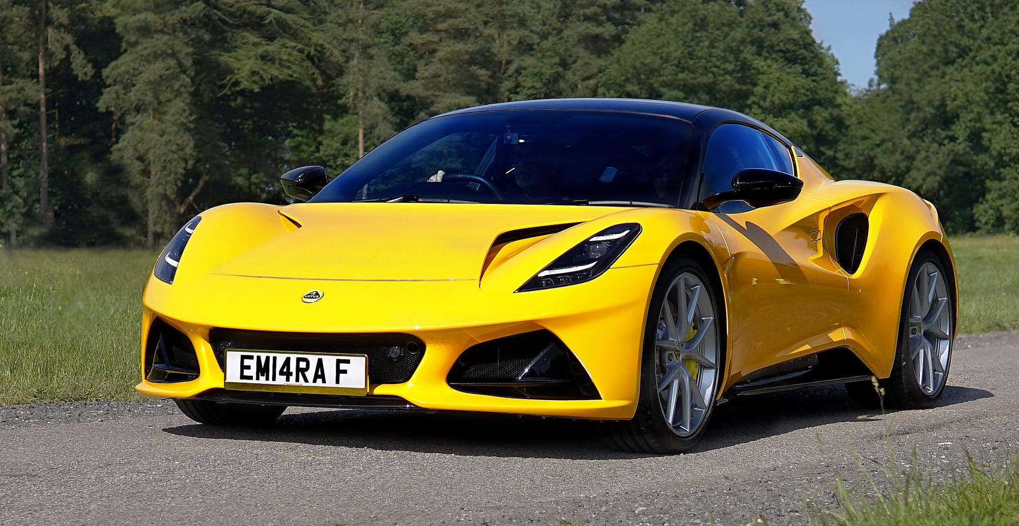 What Lotus model has a V6 engine?