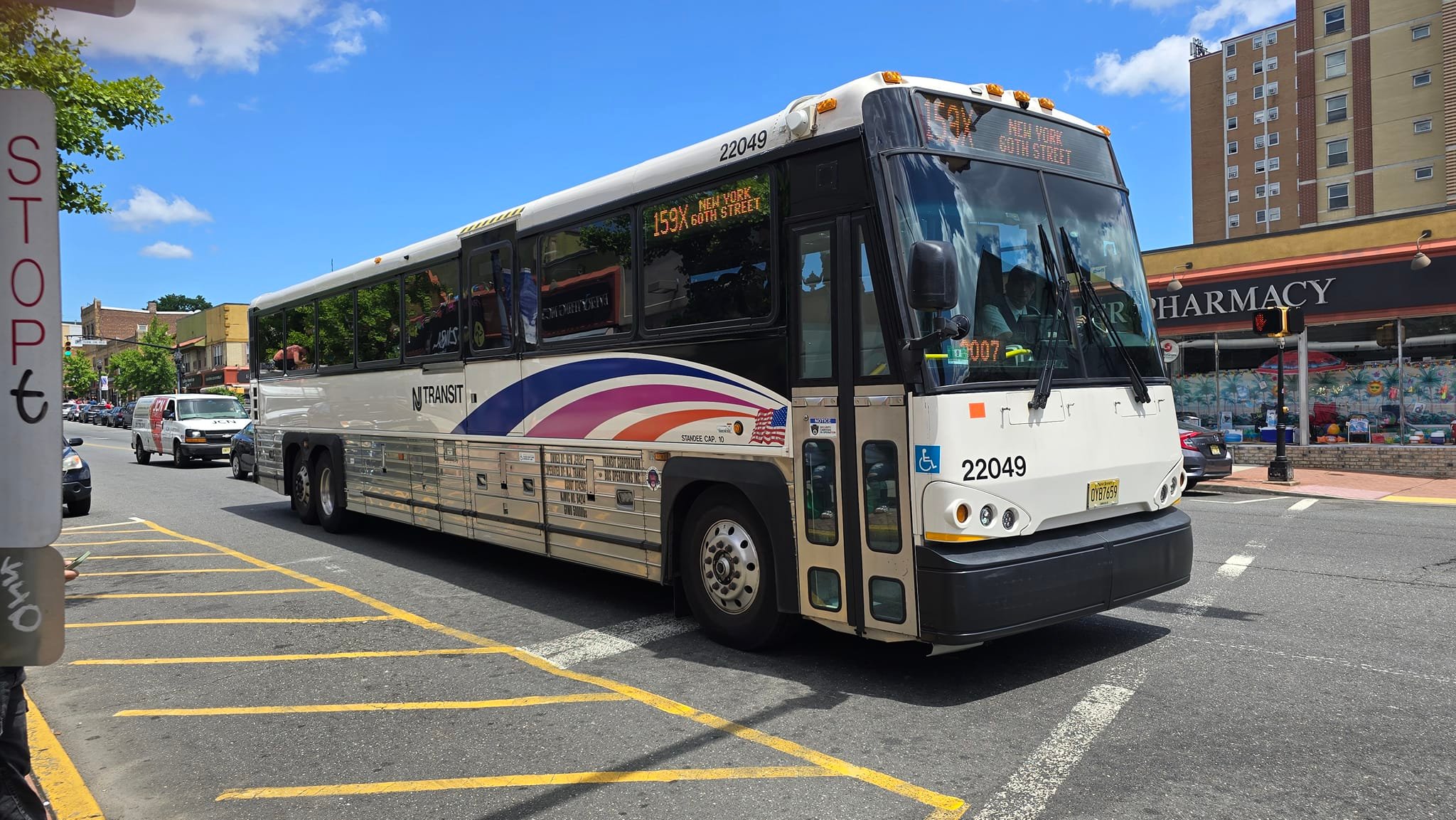 NJT buses MCI D4500CT and New Flyer Industries XD60