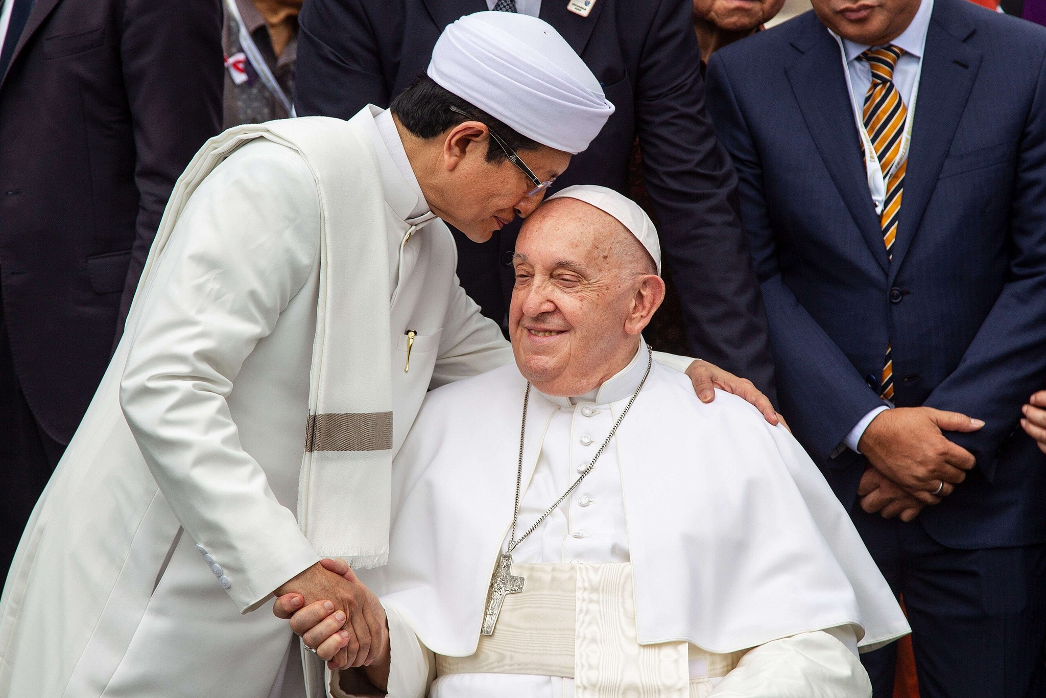 N Mark - The 3rd Pope to visit the largest Moslem population on earth ...