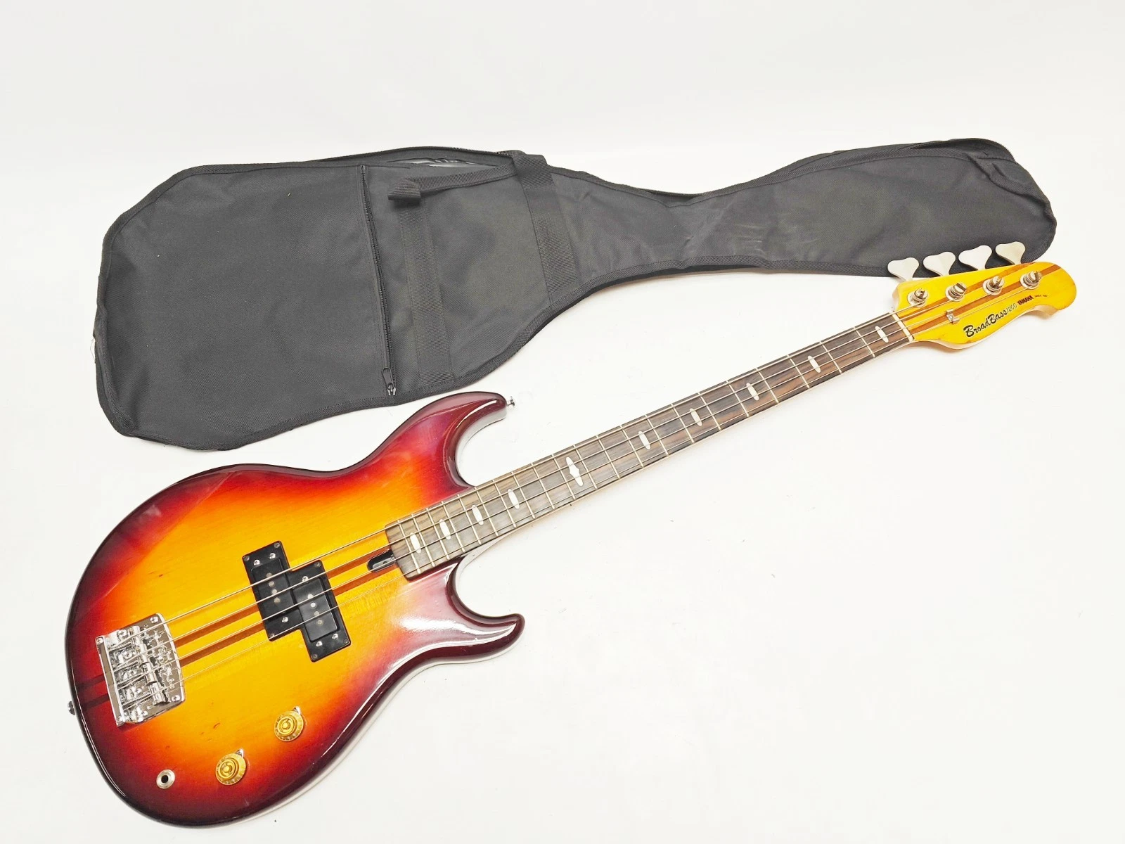 1980 Yamaha BB1200 bass with Seymour Duncan APJ-1 pickups