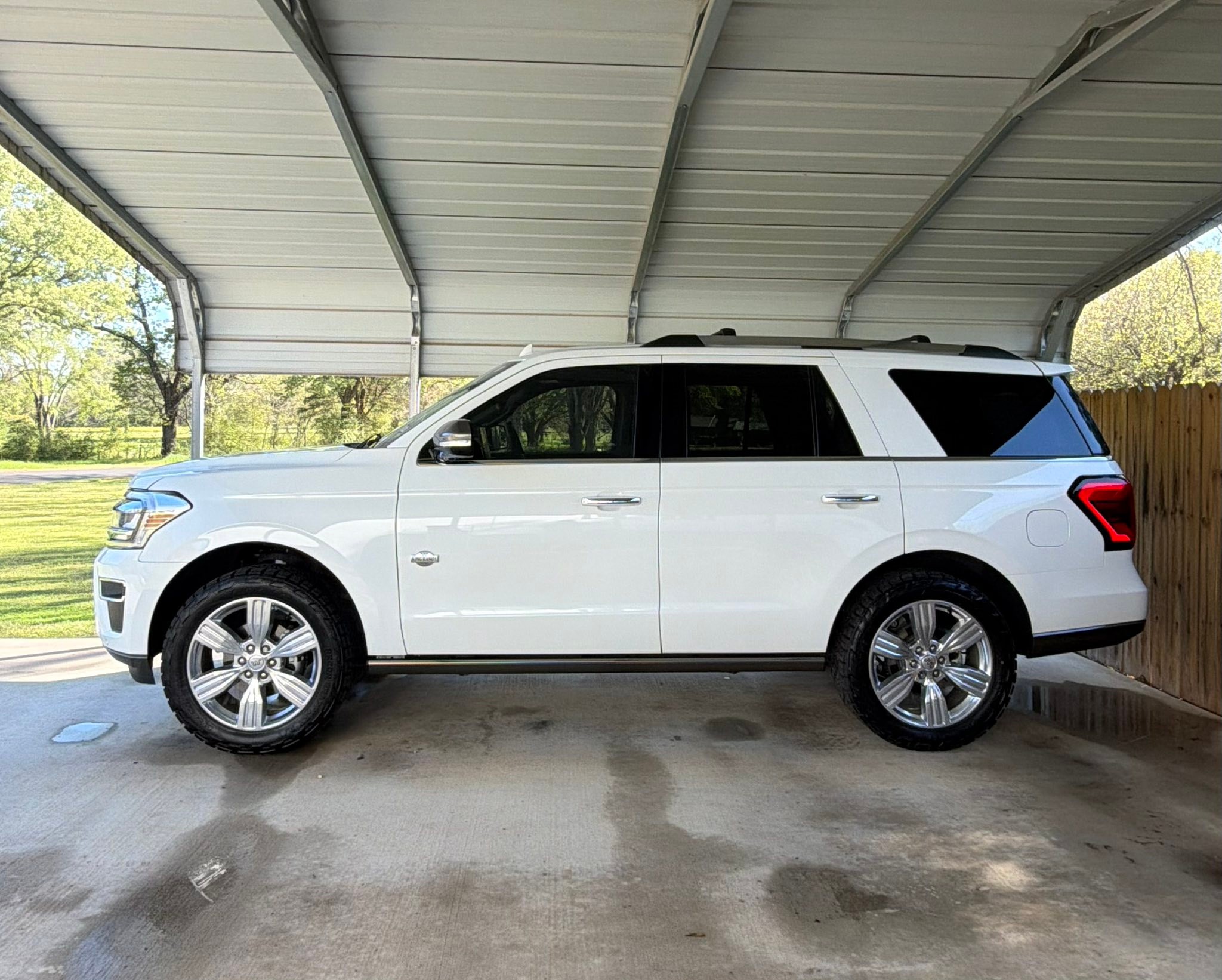 Lifting a 2024 expedition king ranch 4x4 | Tyler, TX