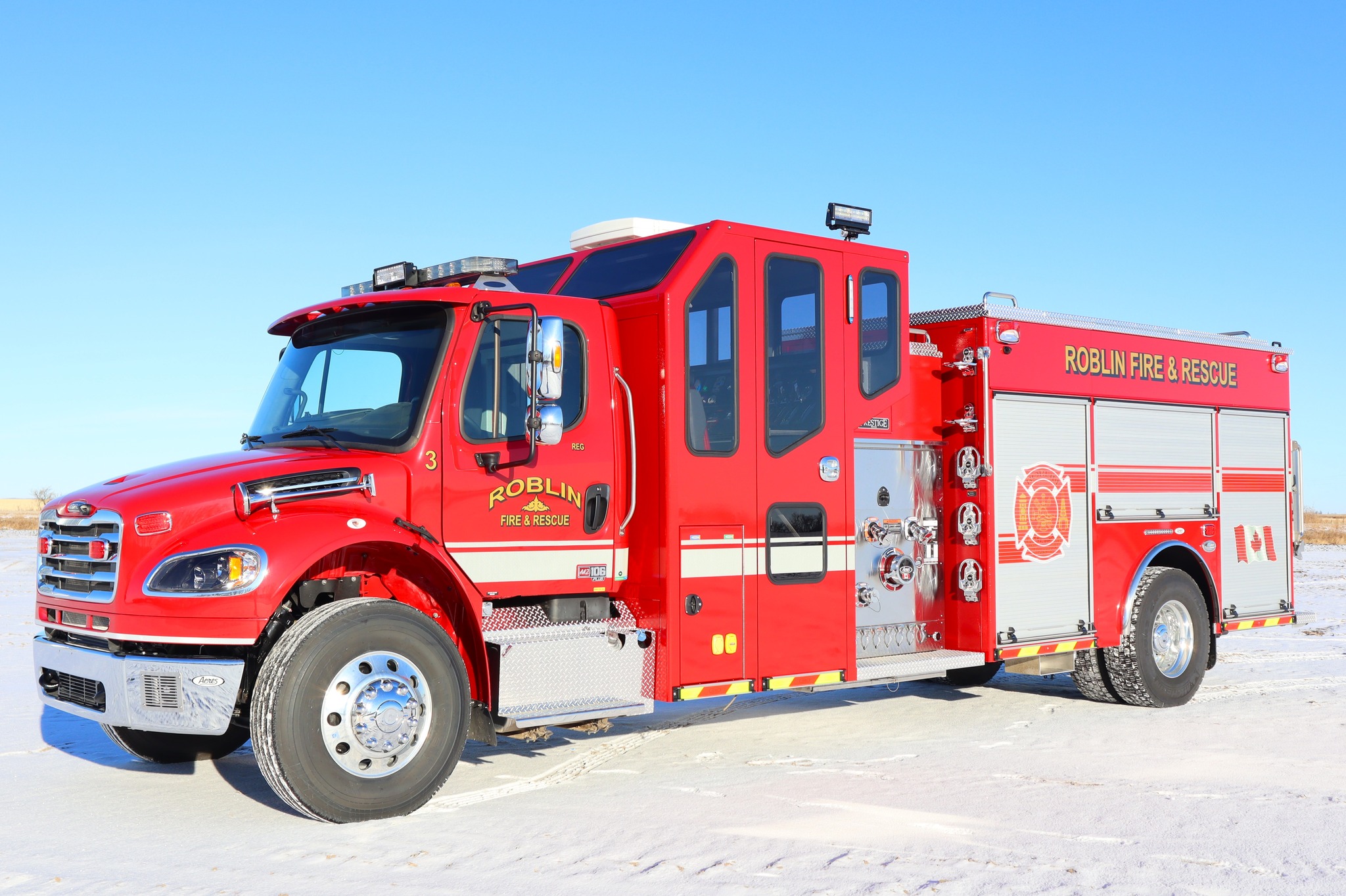 Canadian Fire and EMS | Roblin Fire & Rescue, MB BRAND NEW Pumper Unit ...