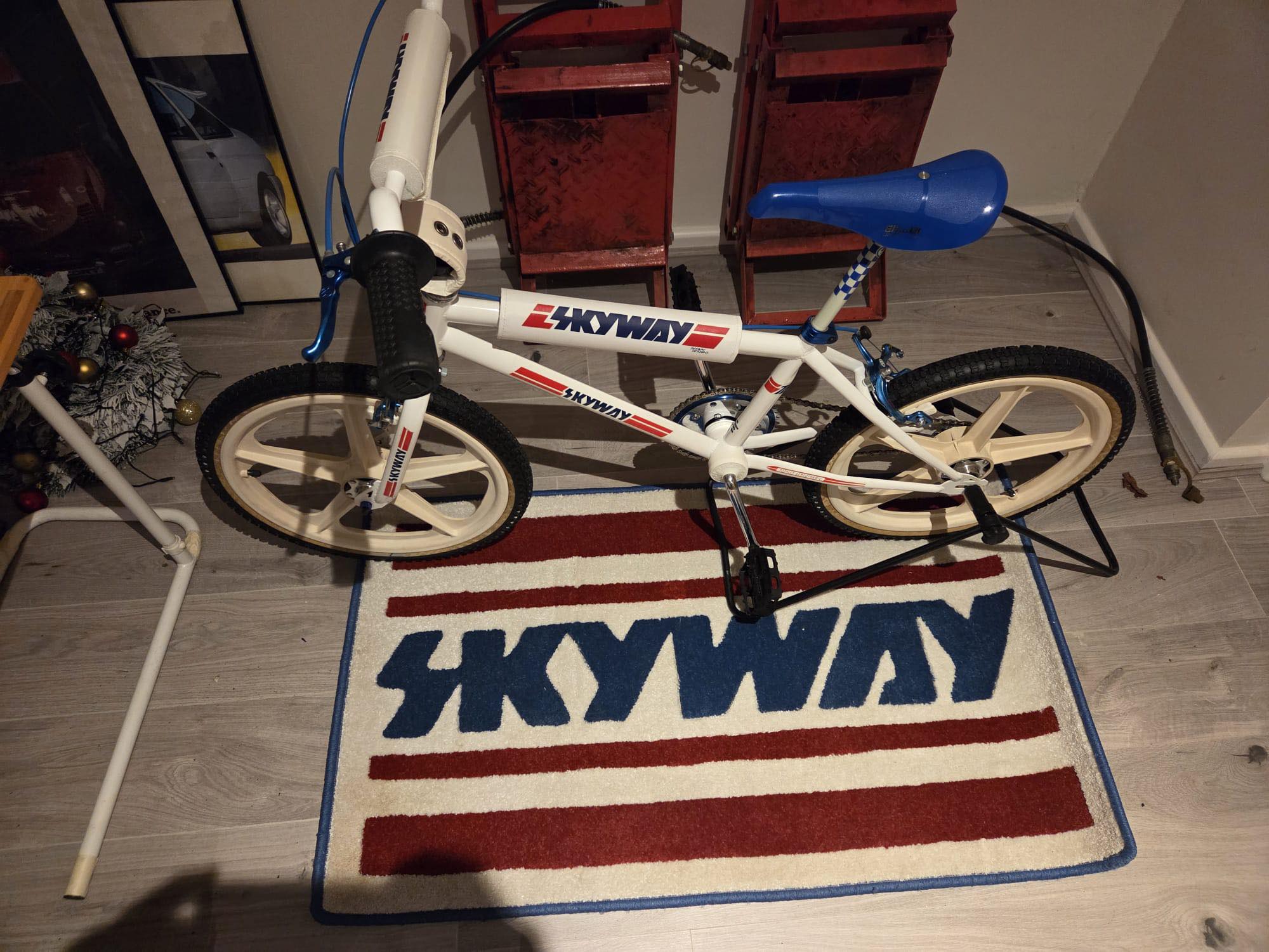 Jeu De 4 Chevilles D'essieu Chromées Style Old School BMX - Compatible Skyway, Redline, Haro, Hutch, GT