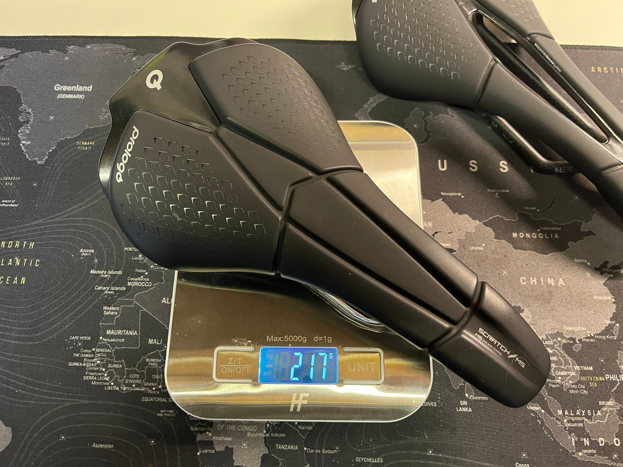 Found the Prologo Scratch M5 saddle really comfy but aware that 