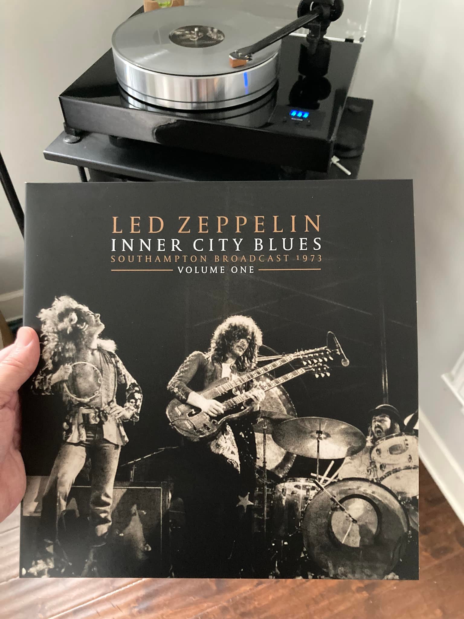 Led Zeppelin