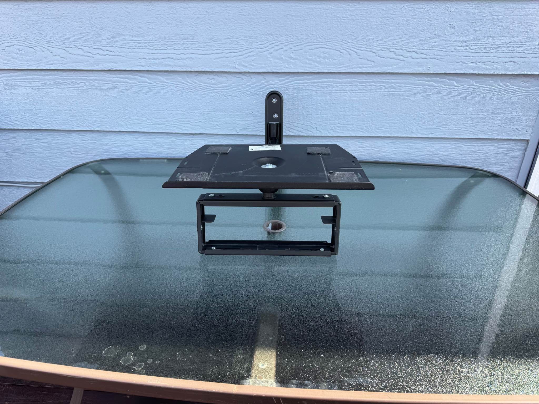 Master Mounts 2311L Locking RV TV Mount Lockable Full