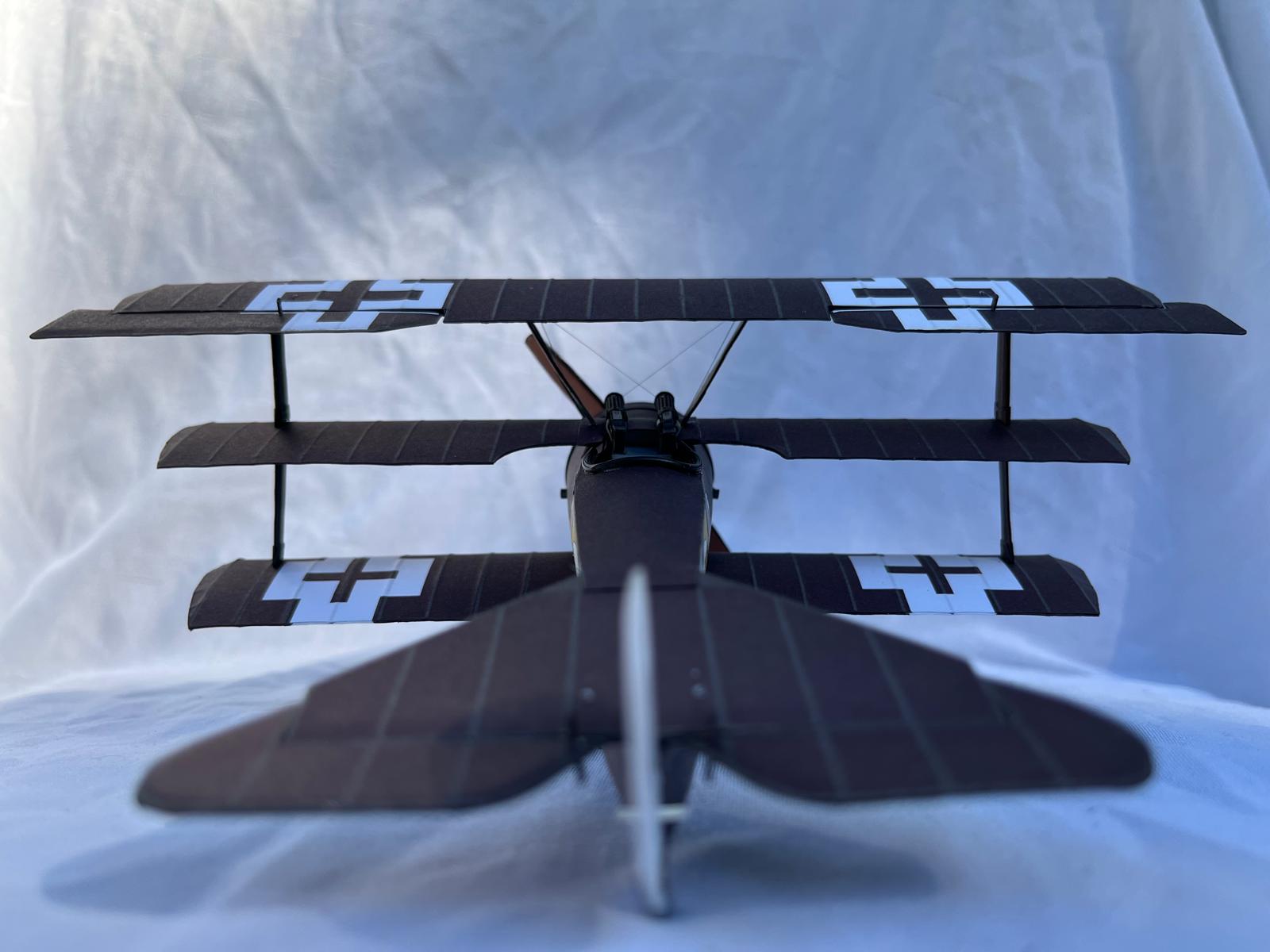 Building the 1964 Aurora Fokker Dr-1 triplane model