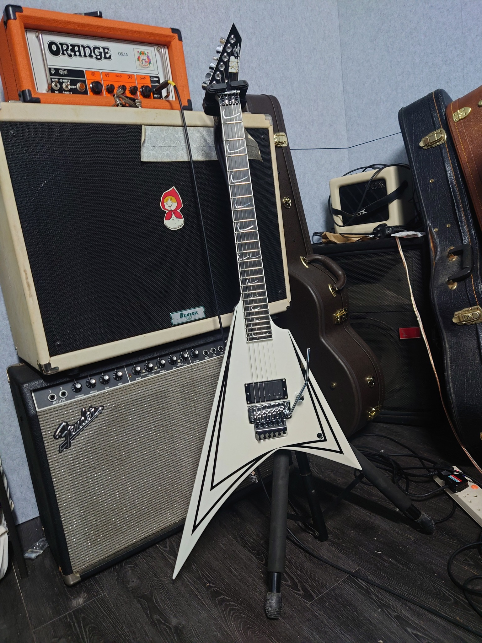 Alexi Laiho custom shop scythe guitar from Tokyo