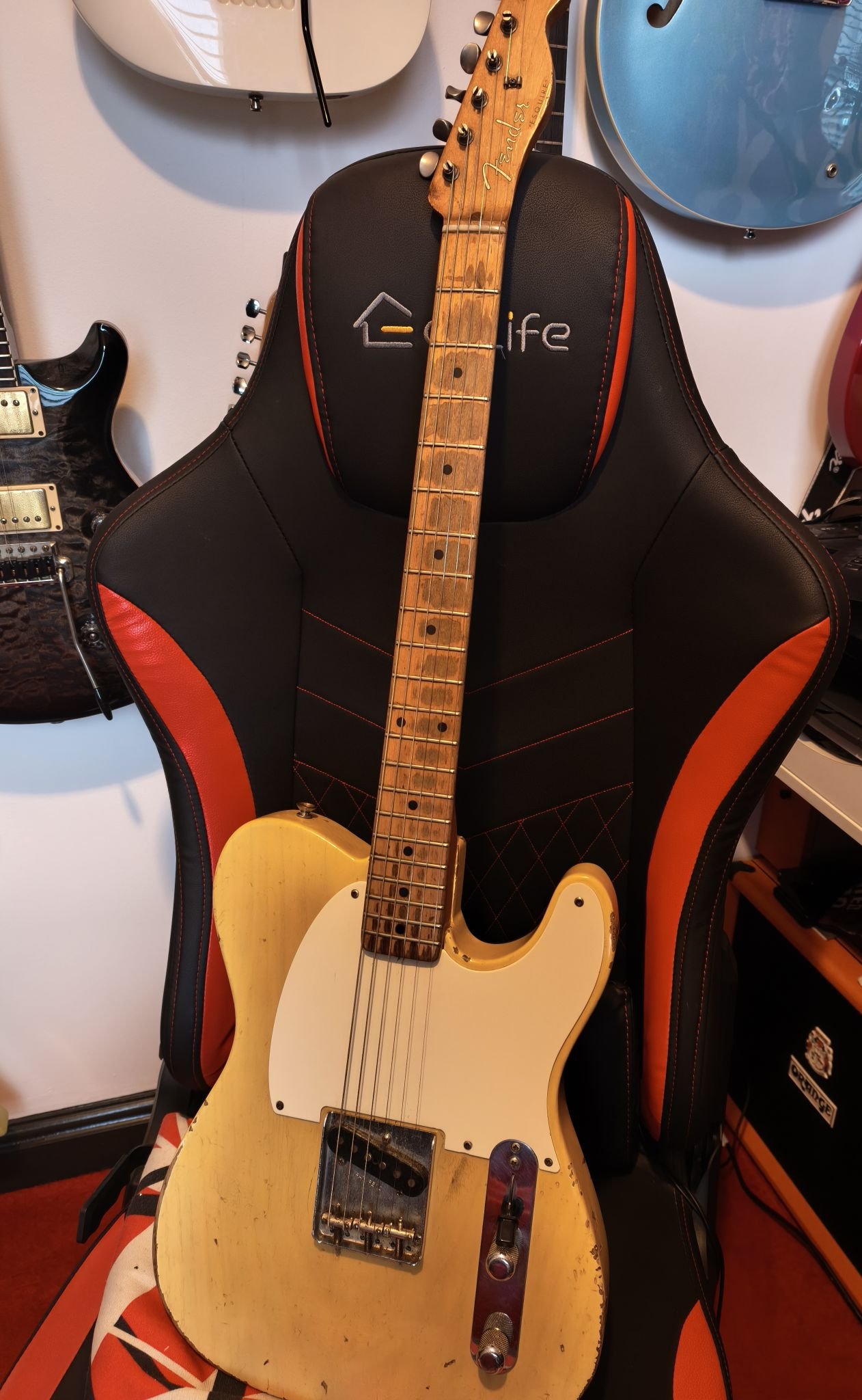 Fender Esquire 2004 Mexican reissue sounds amazing