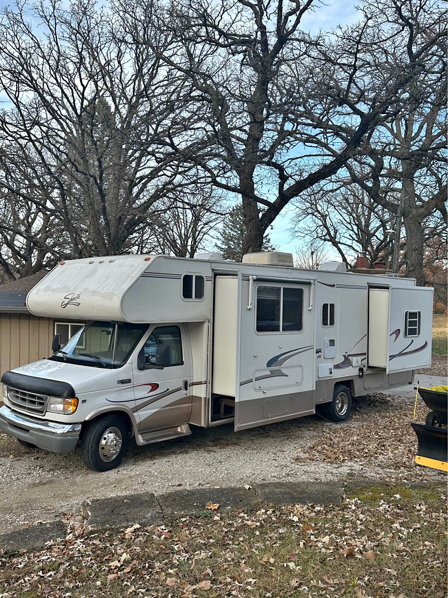2000 Shasta Travelmaster - RVs & Campers - West Des Moines, Iowa ...