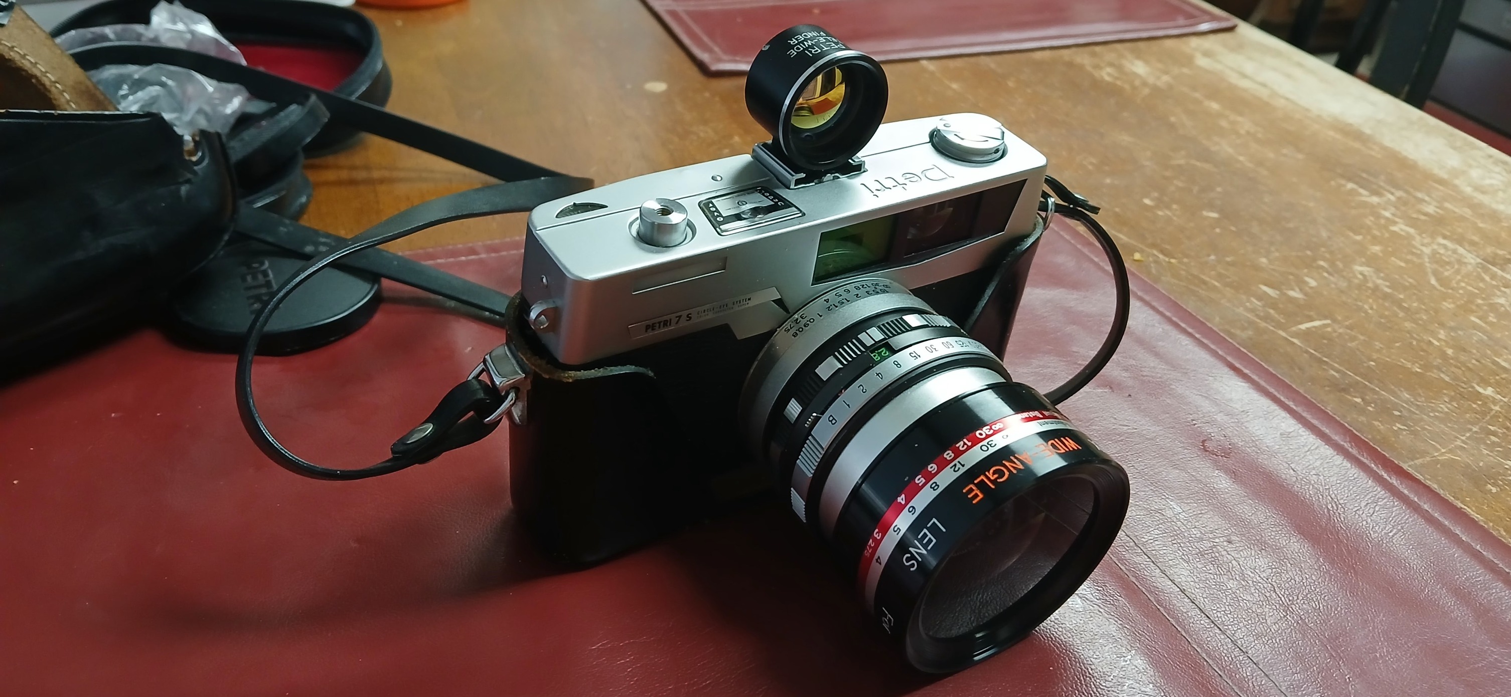 Petri 1.8 color corrected camera