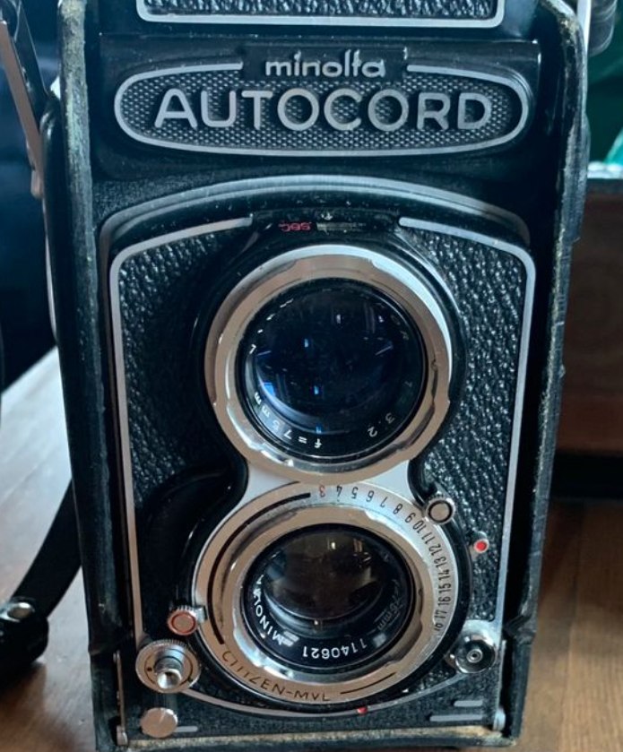 MINOLTAオートコード　シリアルNo.303157 I geeked out to find what year my AutoCord was manufactured but it