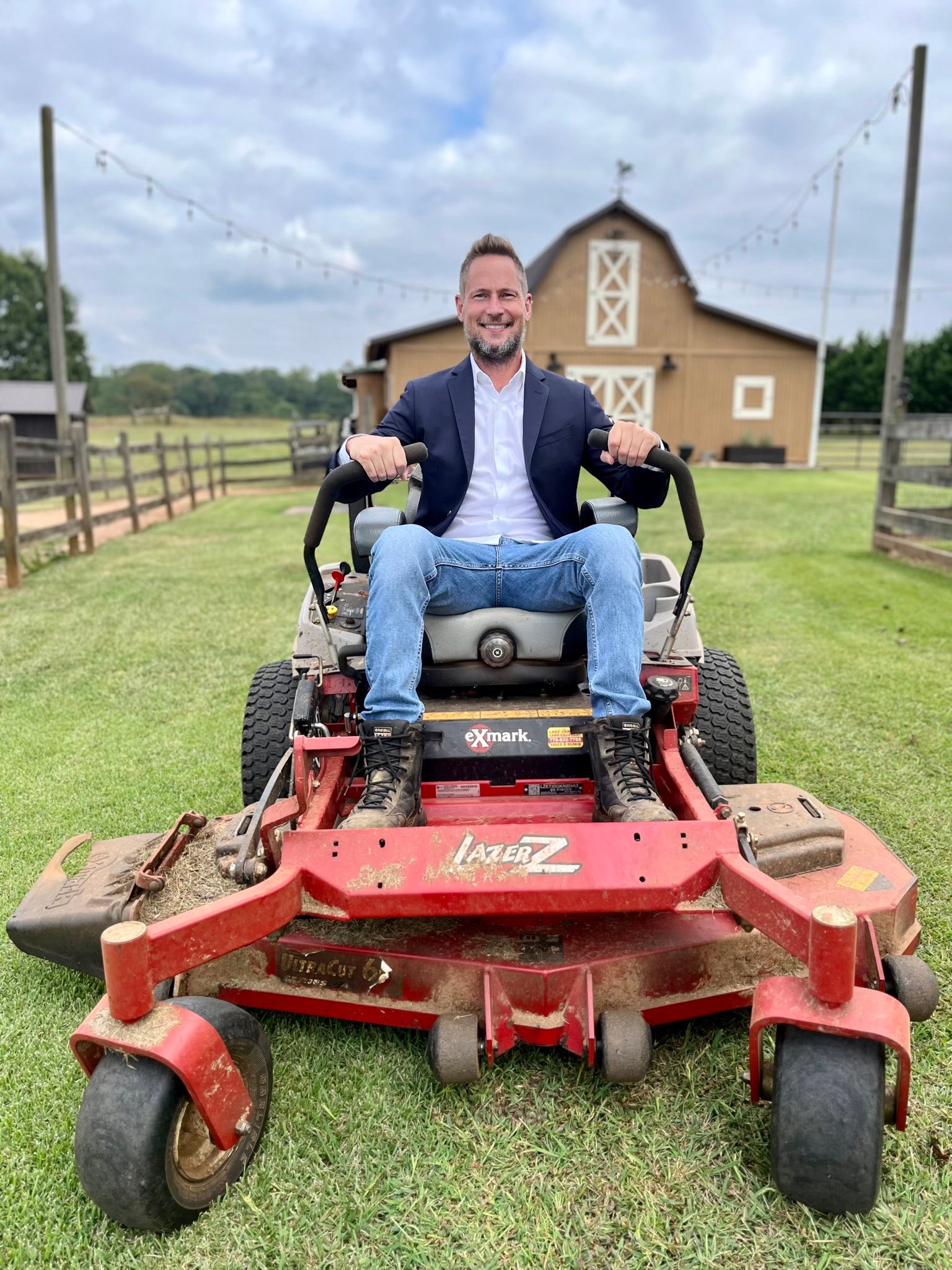 Selling my 2015 eXmark Lazer Z E-Series commercial zero-turn mower