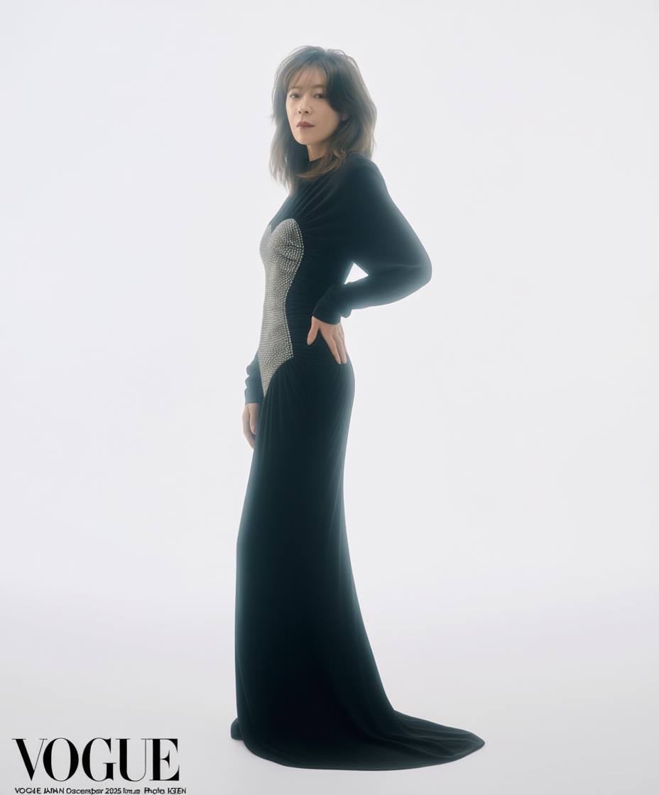 VOGUE JAPAN』11月號 - 中森明菜初登場