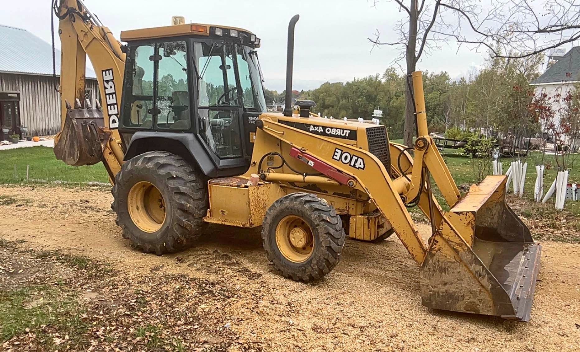 2000 John Deere 410E - Commercial Vehicles - Long Grove, Iowa ...