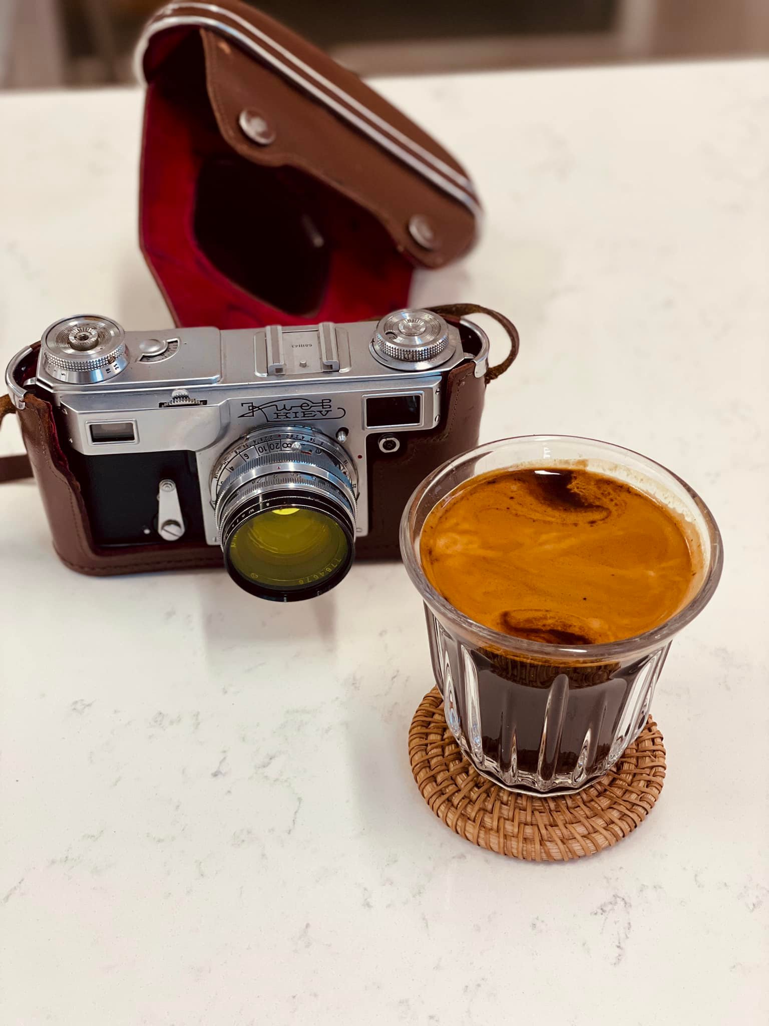 Kiev 4a camera with Jupiter 8 50mm f2 lens review