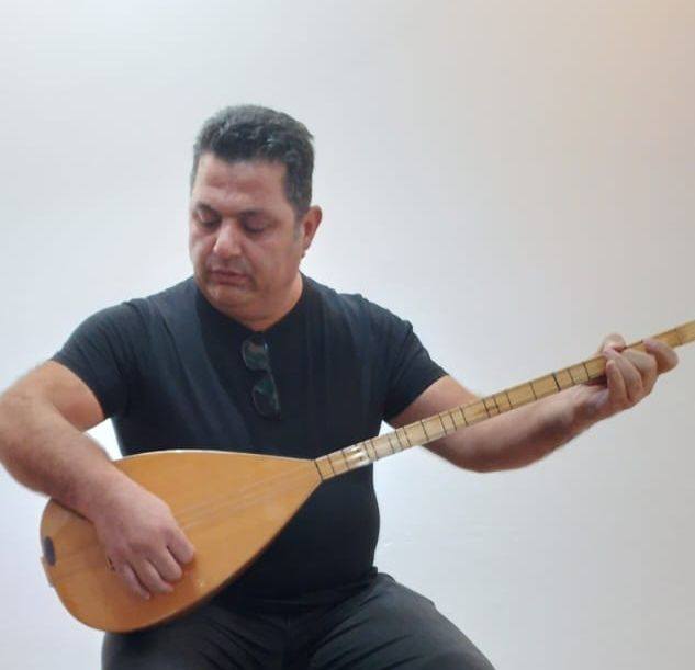 Cem Bağlama Topluluğu konserinden. İnsan olmaya geldim... Nimri Dede ...