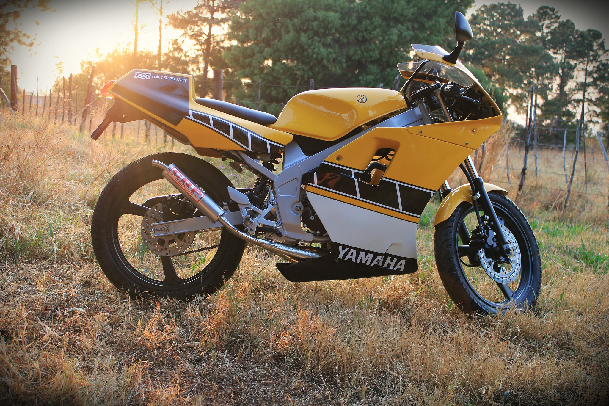 Yamaha TZR50 restoration from scratch