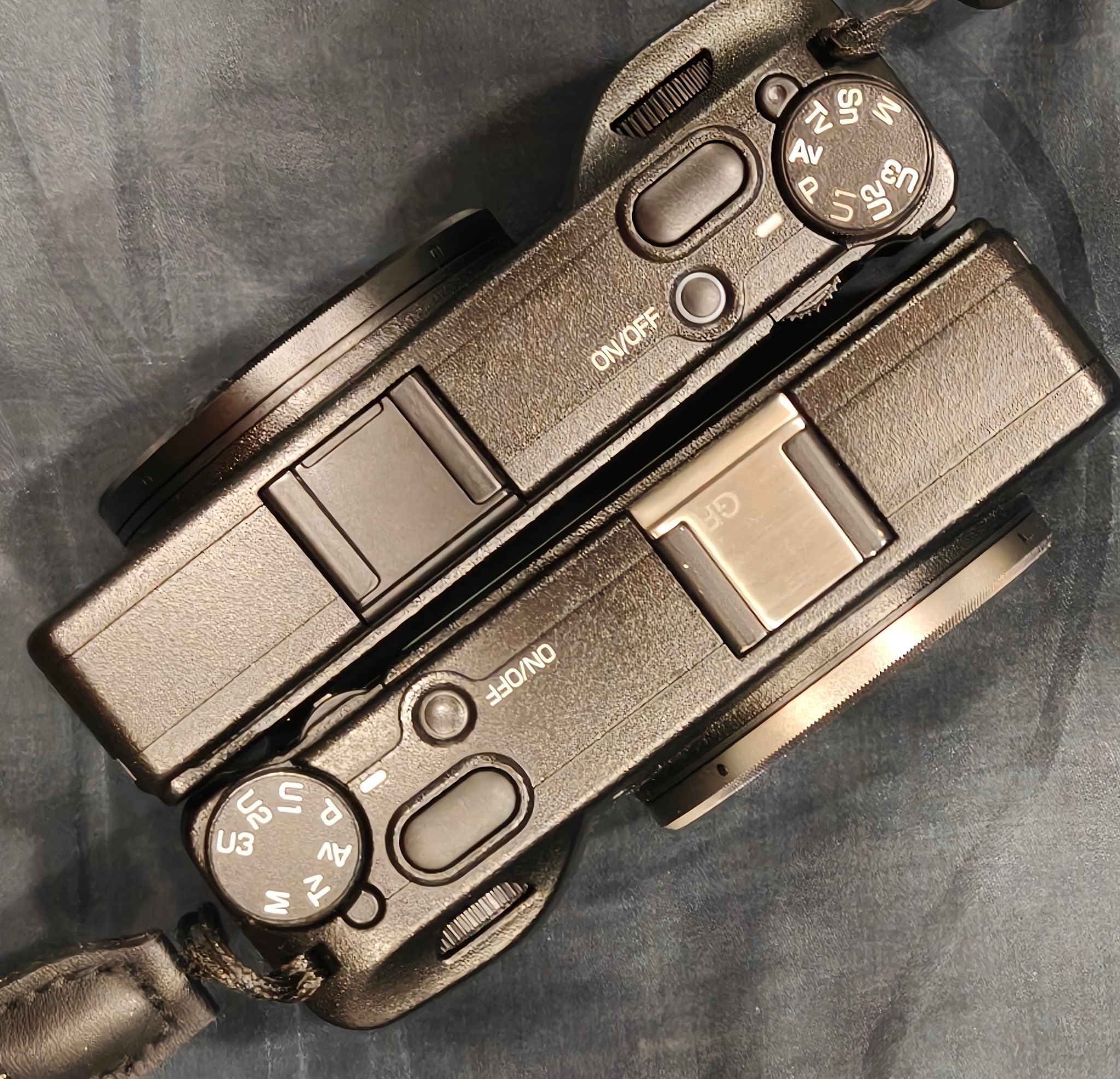 Ricoh GR II vs GR IV size comparison?