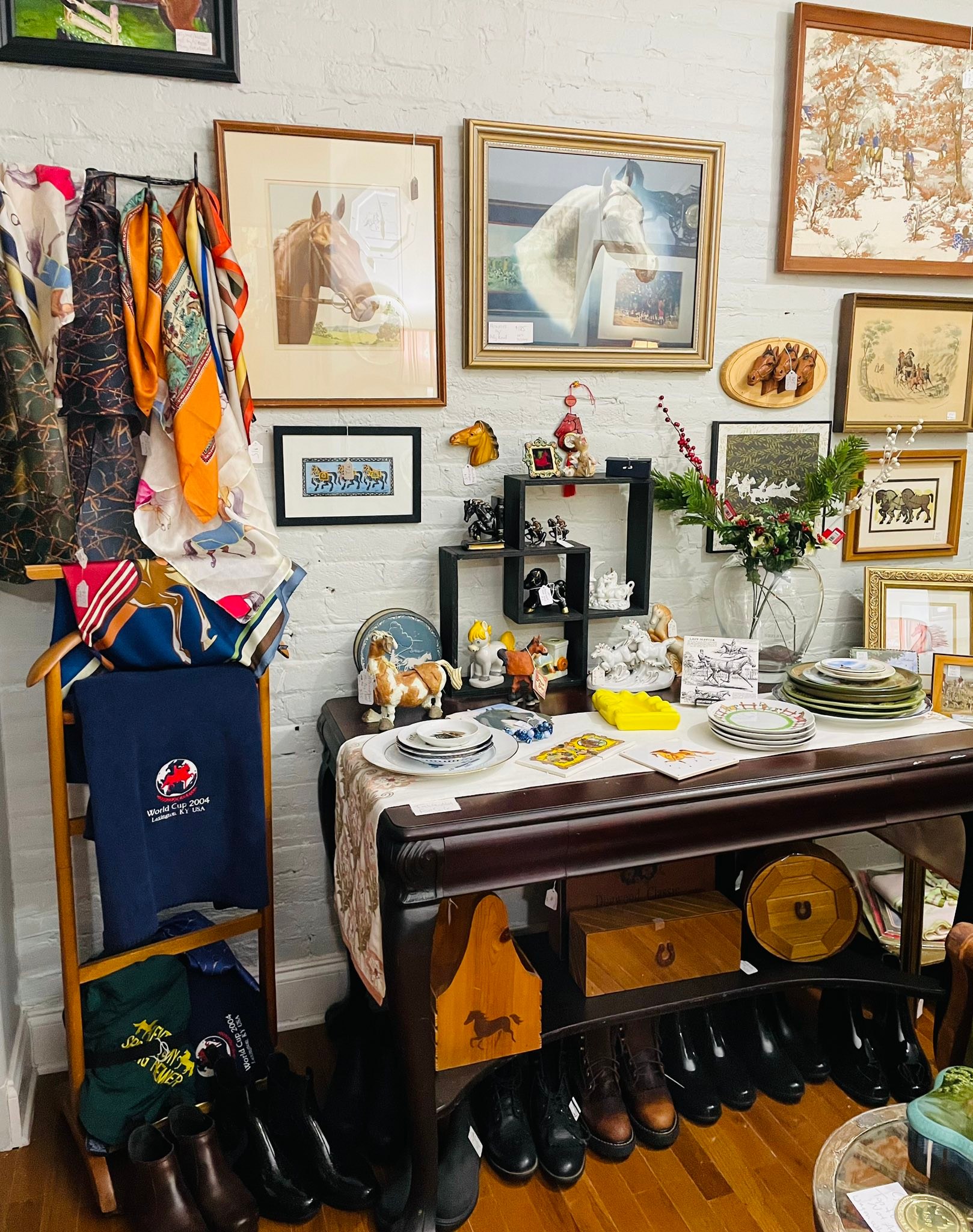 Commotion! Consignment Riding Apparel | Facebook