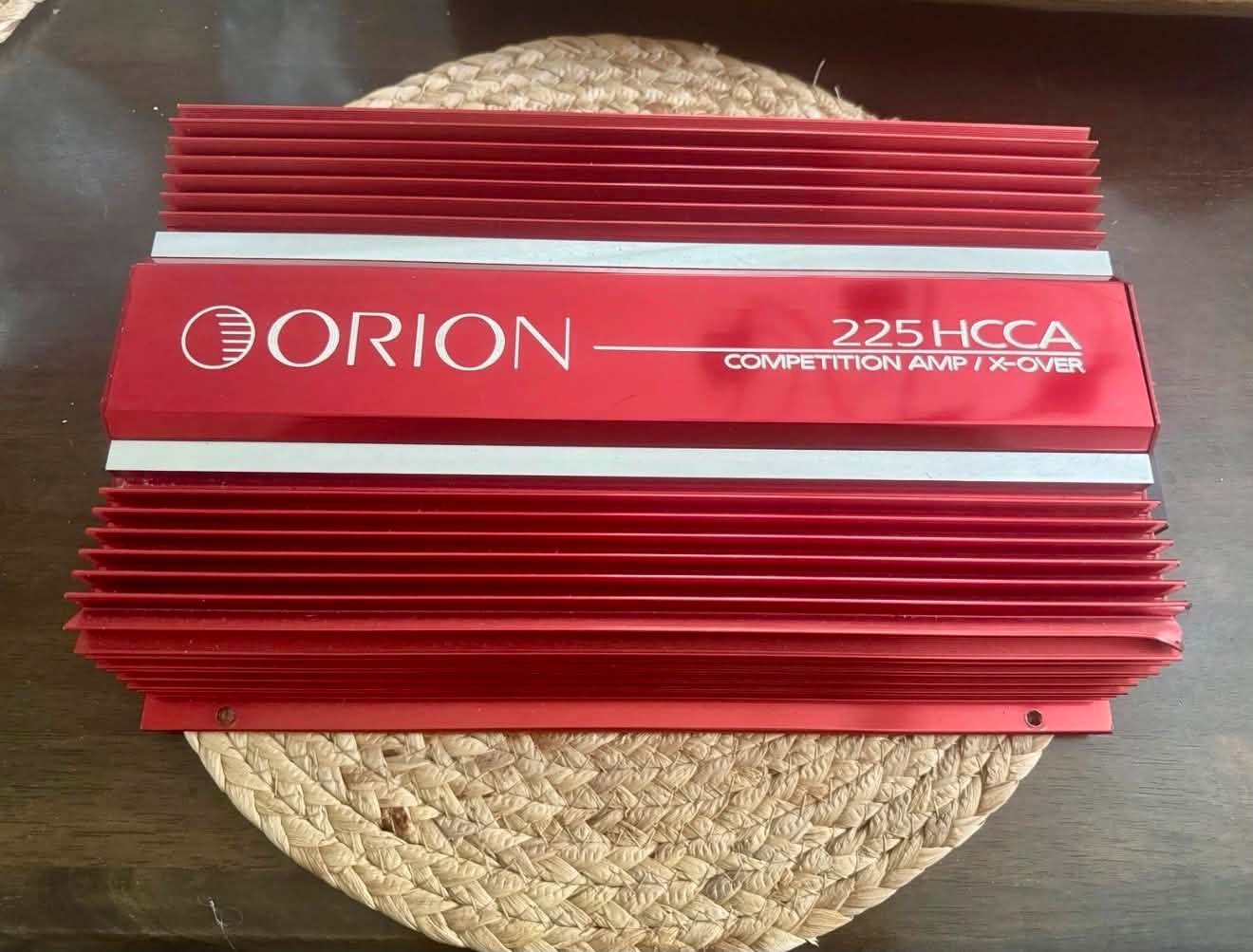 Orion 2100 HCCA amplifier found for old school car audio collection