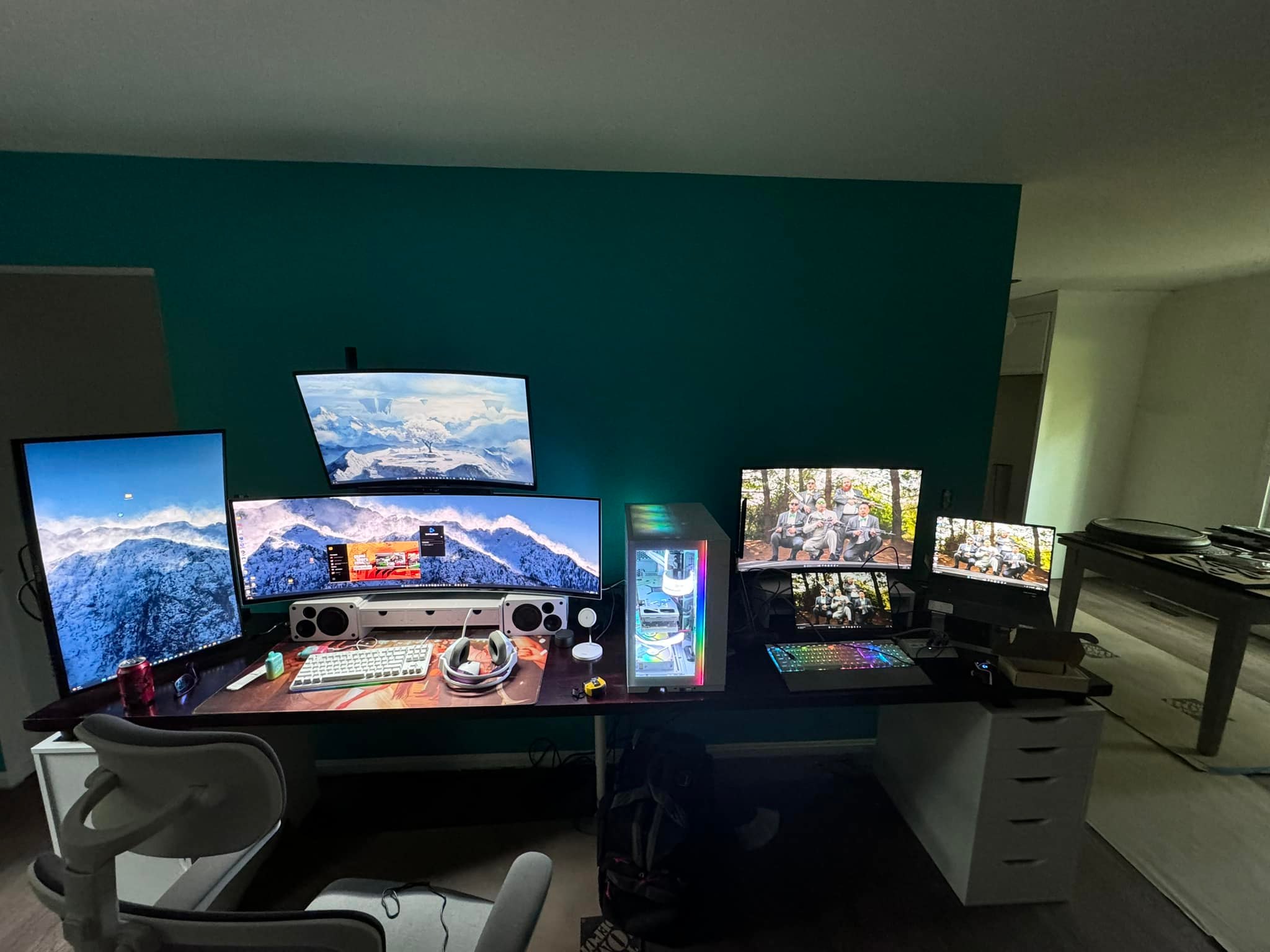 PC Builder and Setups Community | Getting ready for this setup. | Facebook