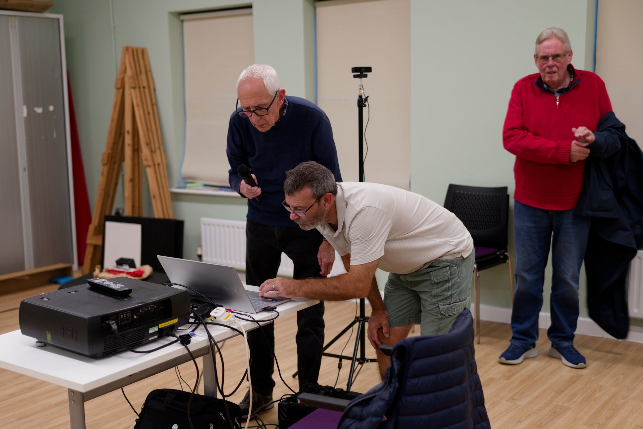 Cardiff Camera Club | A great night in the clubhouse where Scott Hurd ...