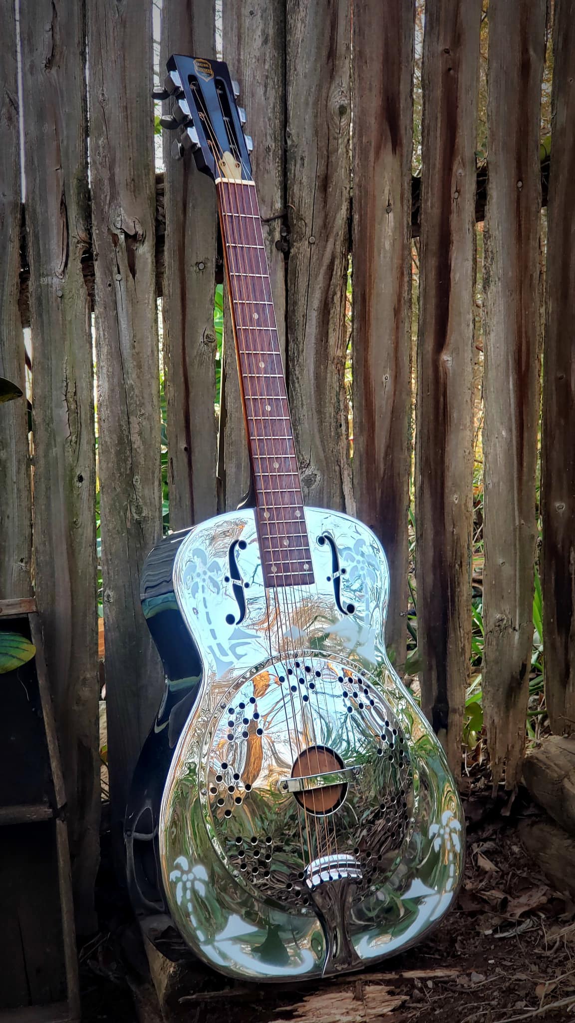 Beautiful 1984 OMI/Dobro Model 90 Duolian guitar