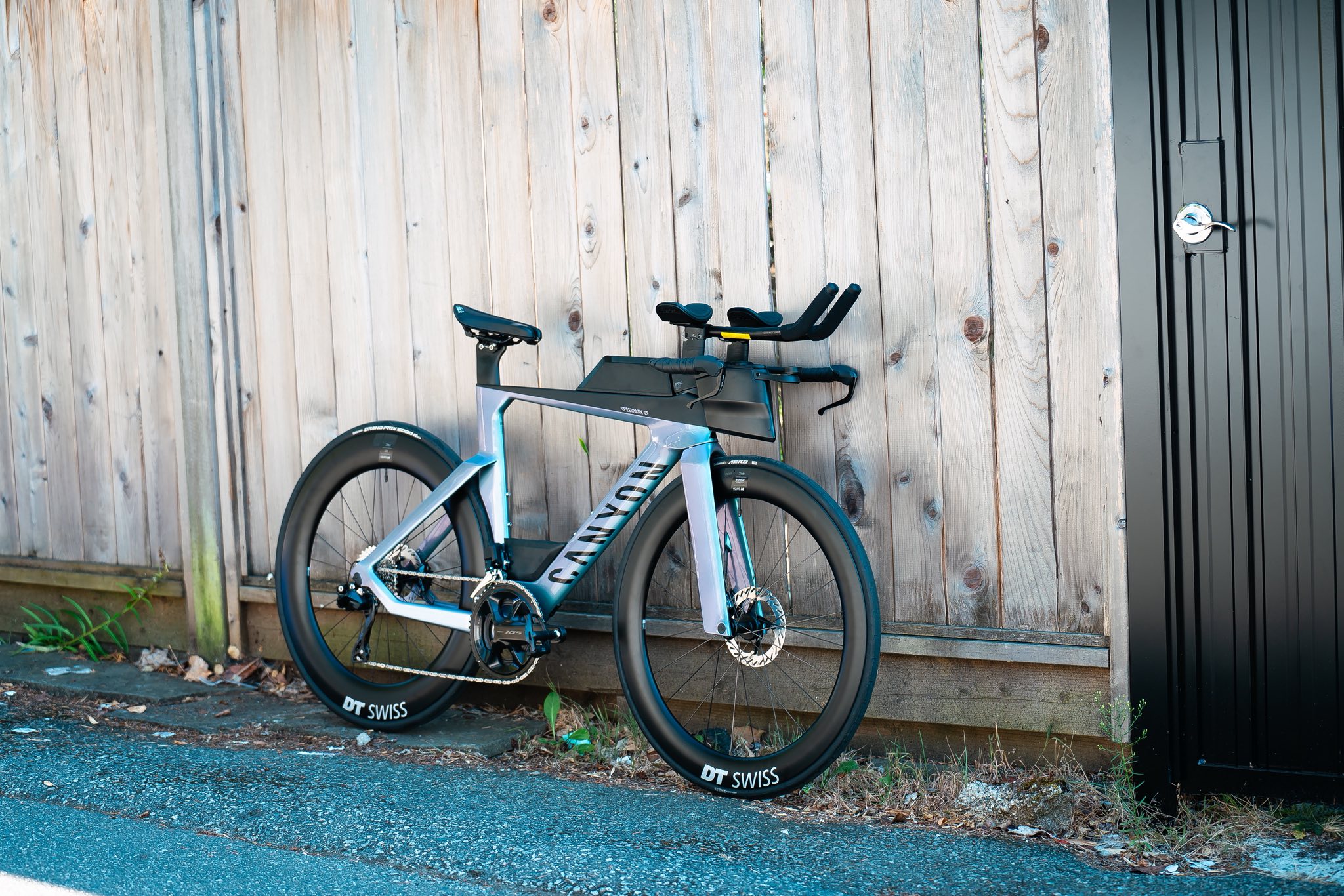 Canyon Speedmax CF 7 di2 in Spirit Moon?