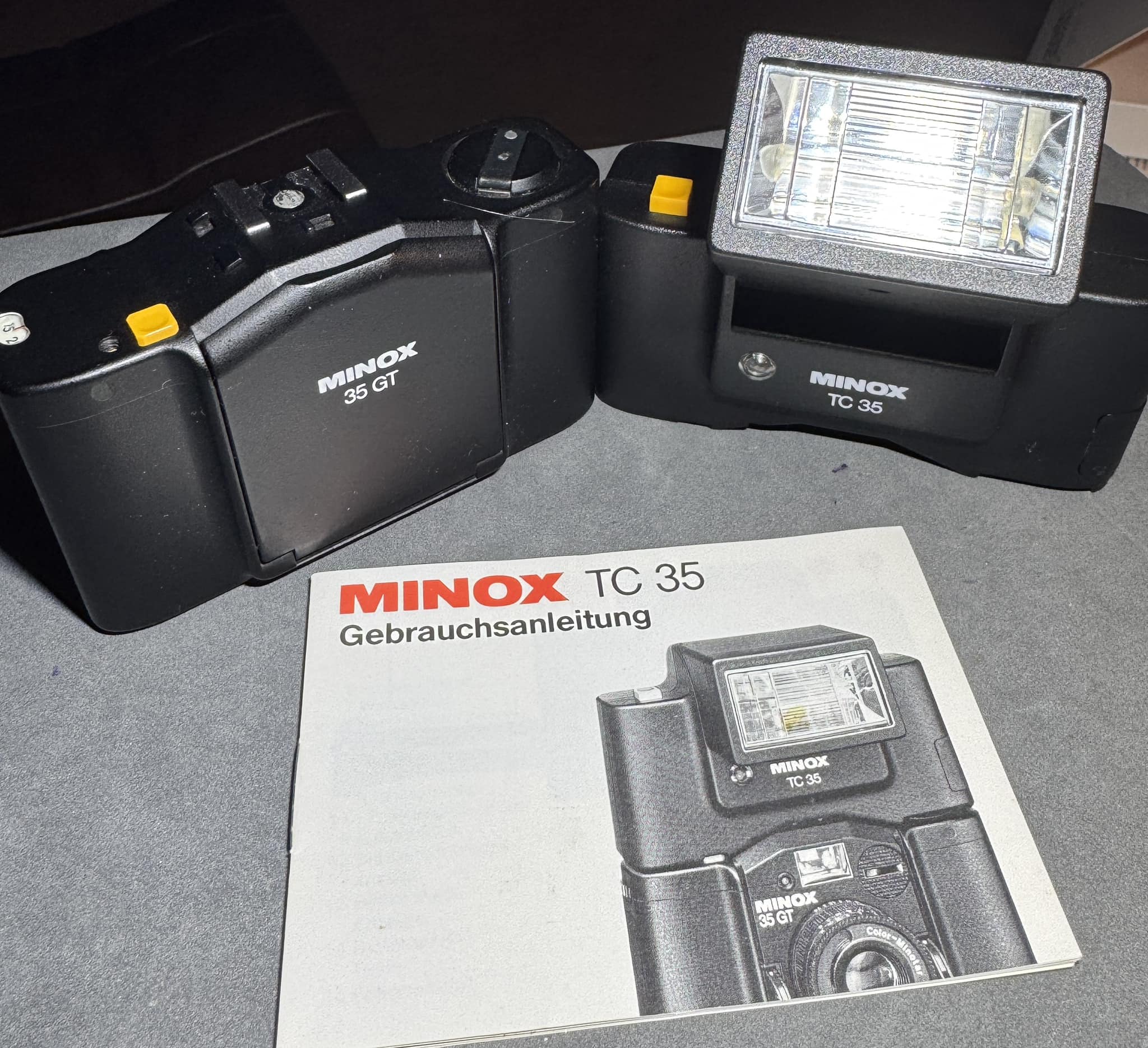 Where to find English instructions for Minox TC 35 flash unit?