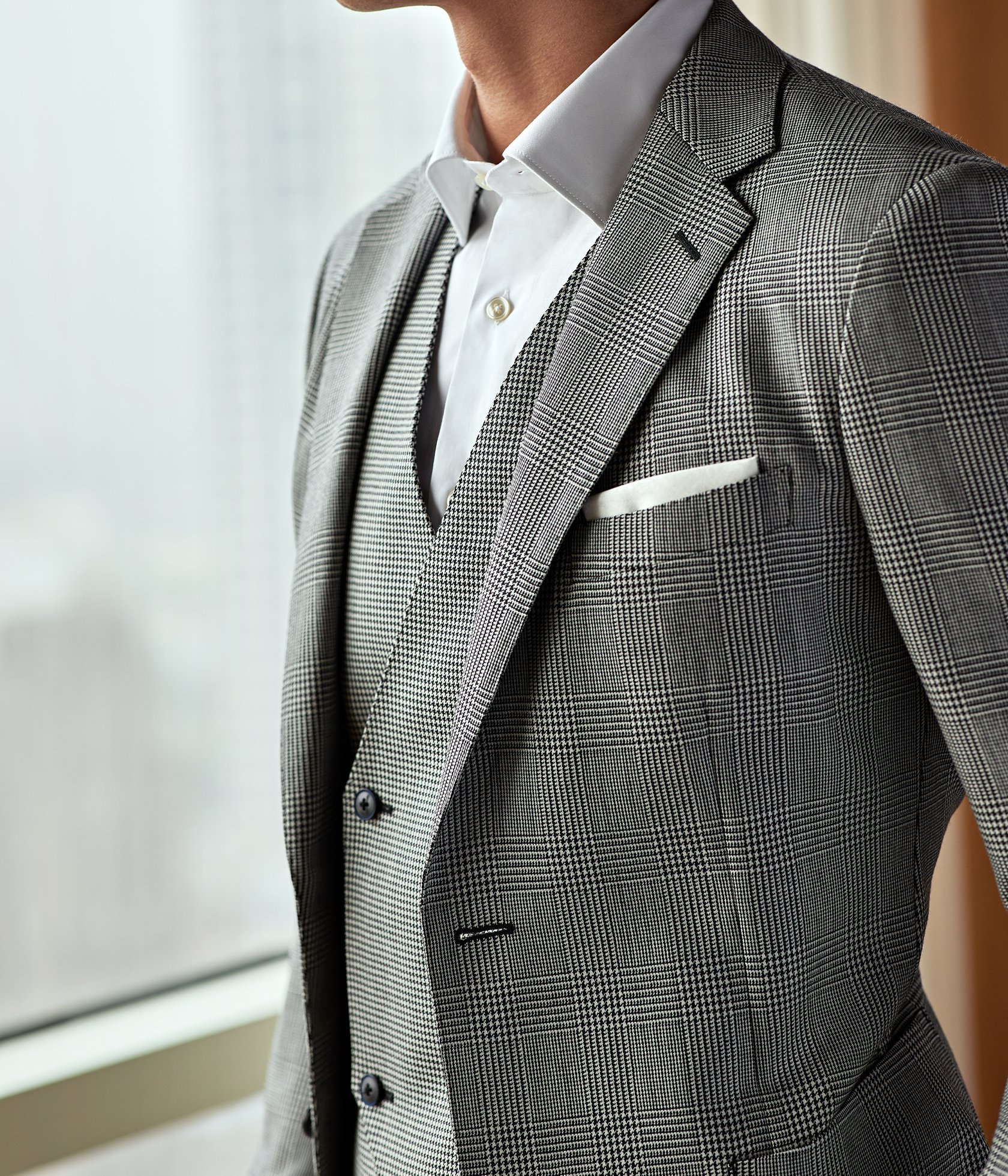 Royal 11 is our cloth of the month for Septembre ! It delivers 