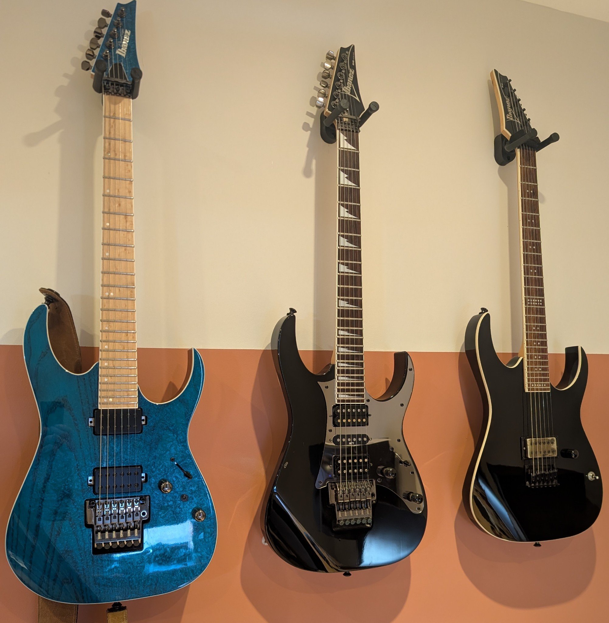 ギター Ibanez RG7321 Bare Knuckle PU Aftermath Ibanez RGR752 and RG7321 with Bare Knuckle Aftermath pickups