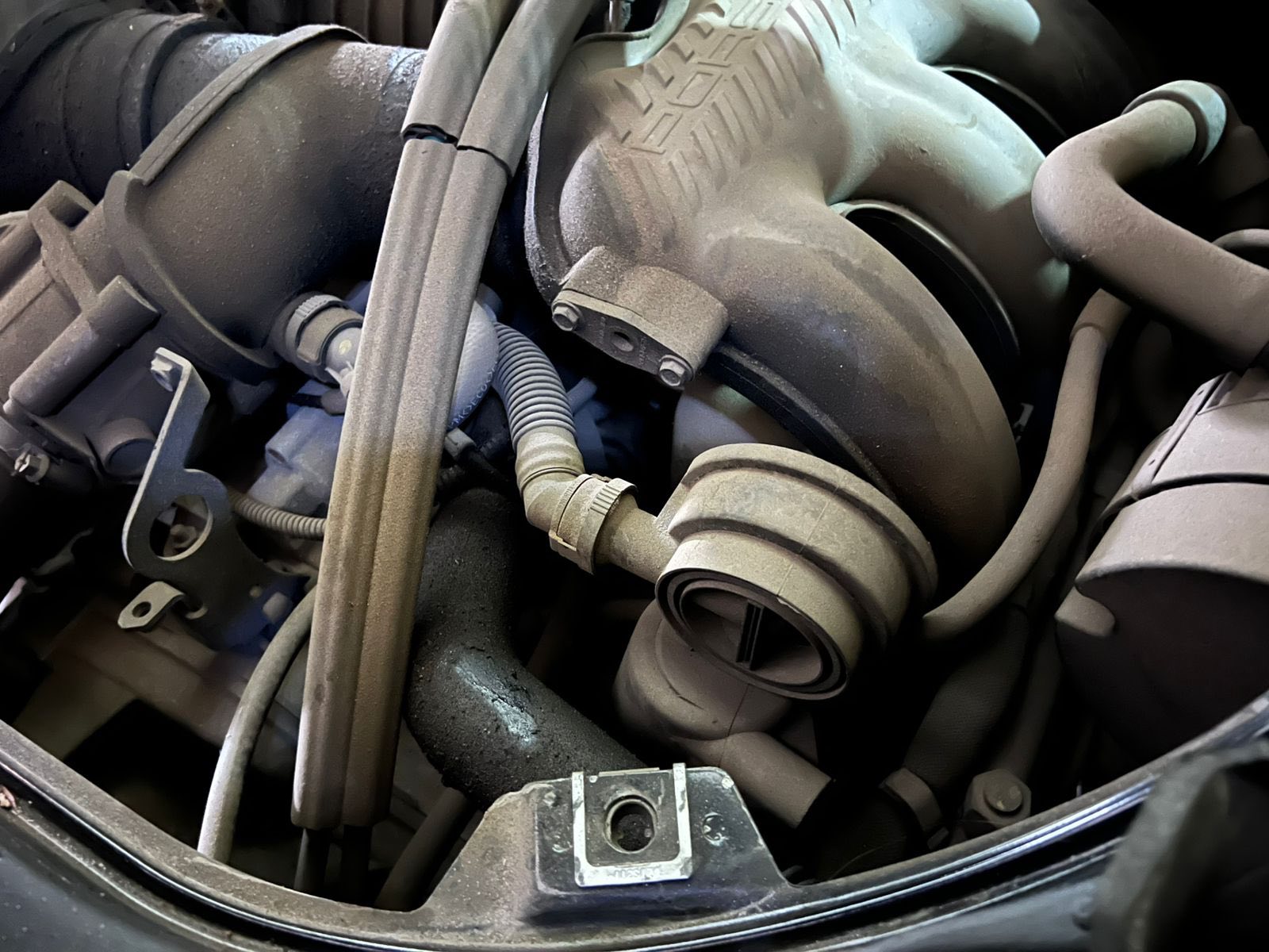 What is the source of the oil leak in my Porsche 986 Boxster engine?