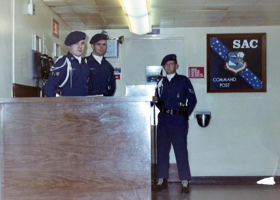 Fans of the Strategic Air Command | Anyone assigned to Building 500 ...