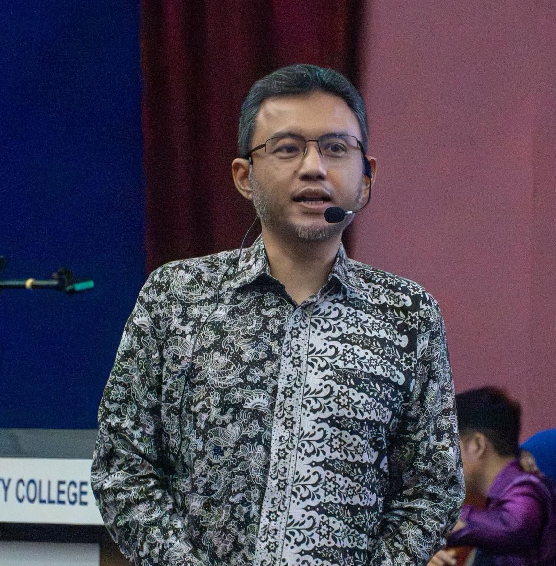 Hairul Azhar Abdul-Rashid