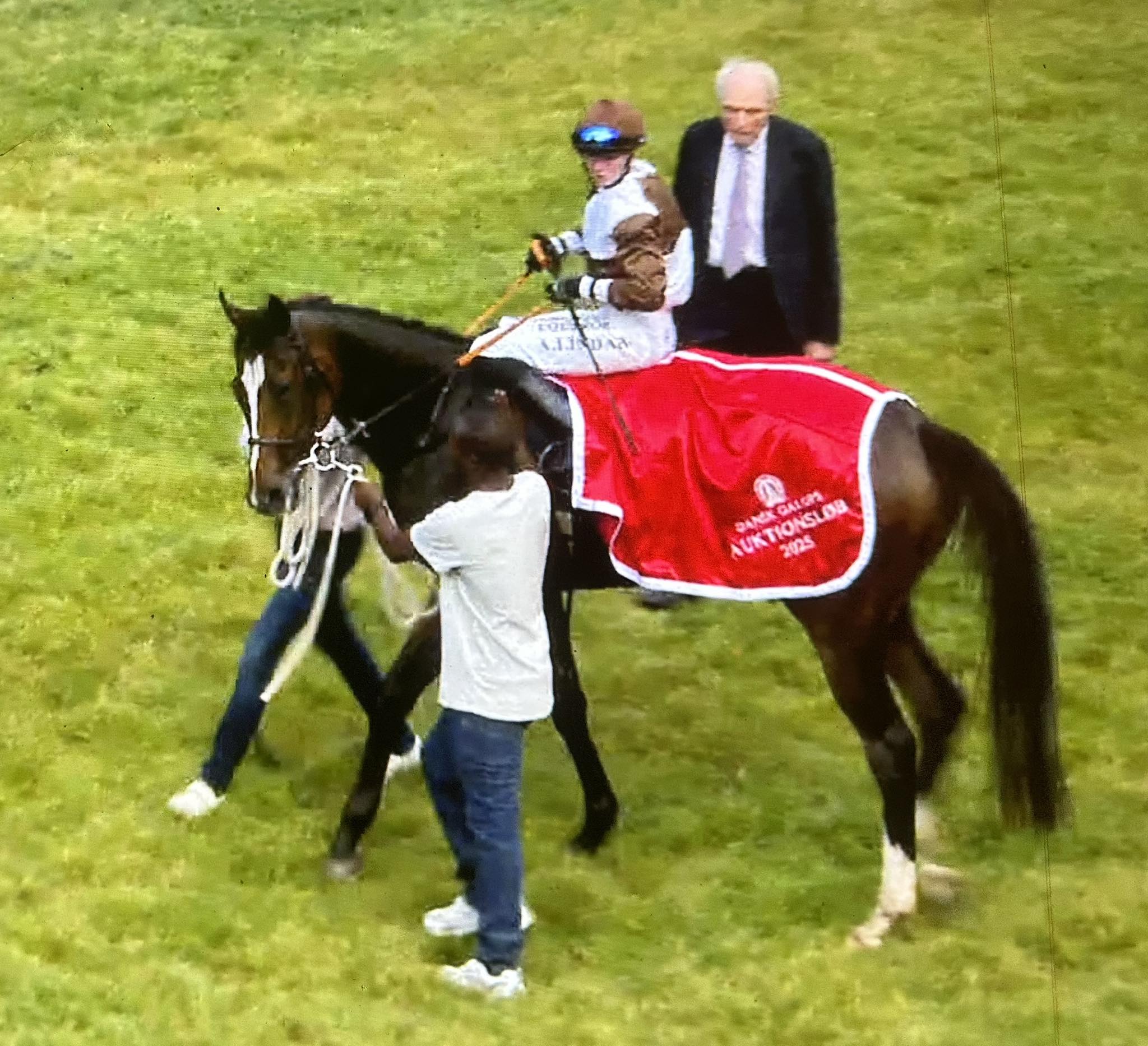 Jägersro Galopp | DANSK AUKTIONSLØP 2025 | Facebook