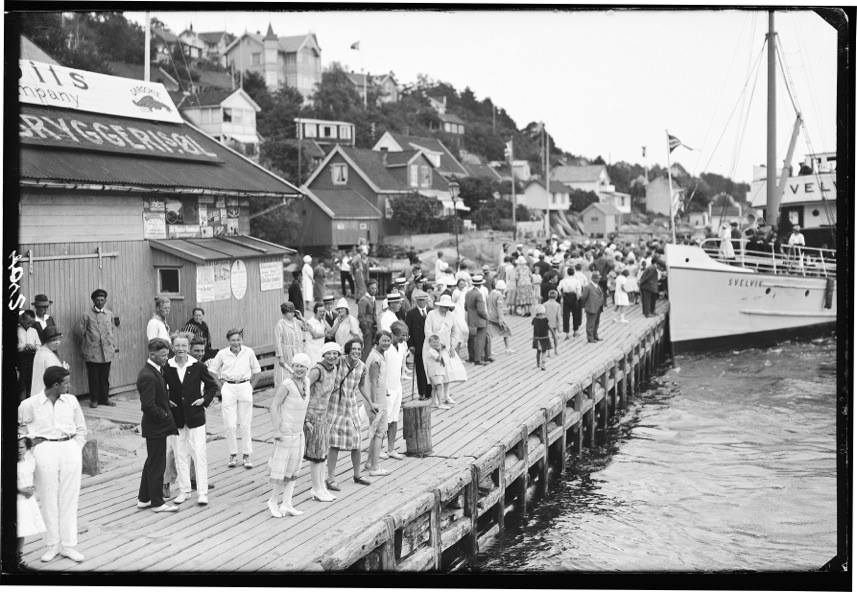 Gamle Drøbaksbilder | 1955: Tyskerne hadde storkost seg på Villa Grande ...
