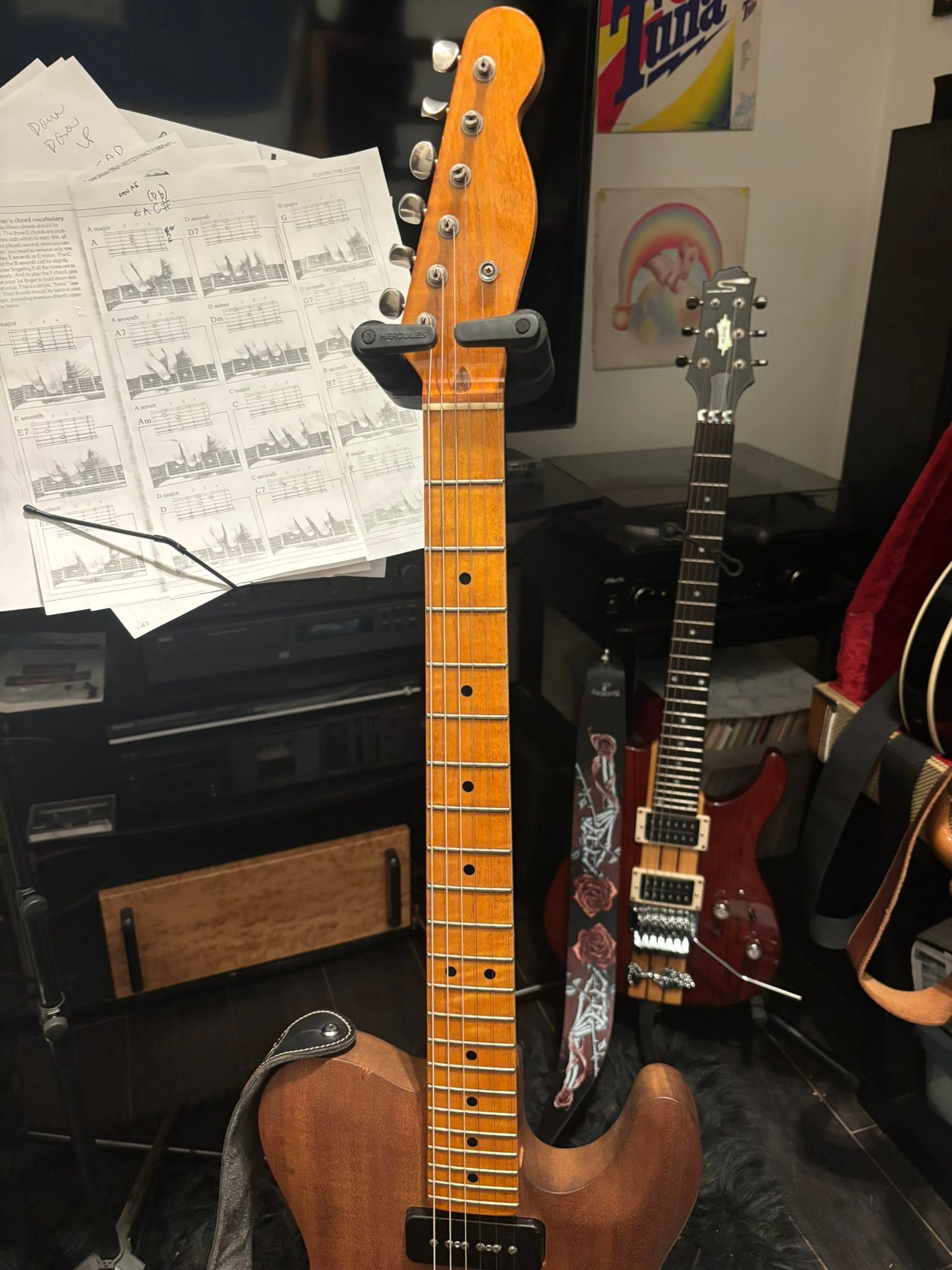For sale Buskers strat humbacker 90% cosmetic Note: rust hardware