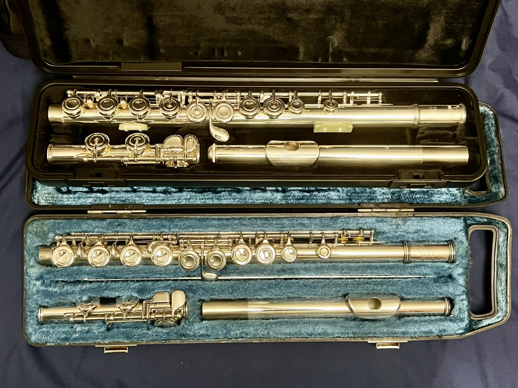 The first flute I ever owned was a Yamaha YFL 22S. My parents