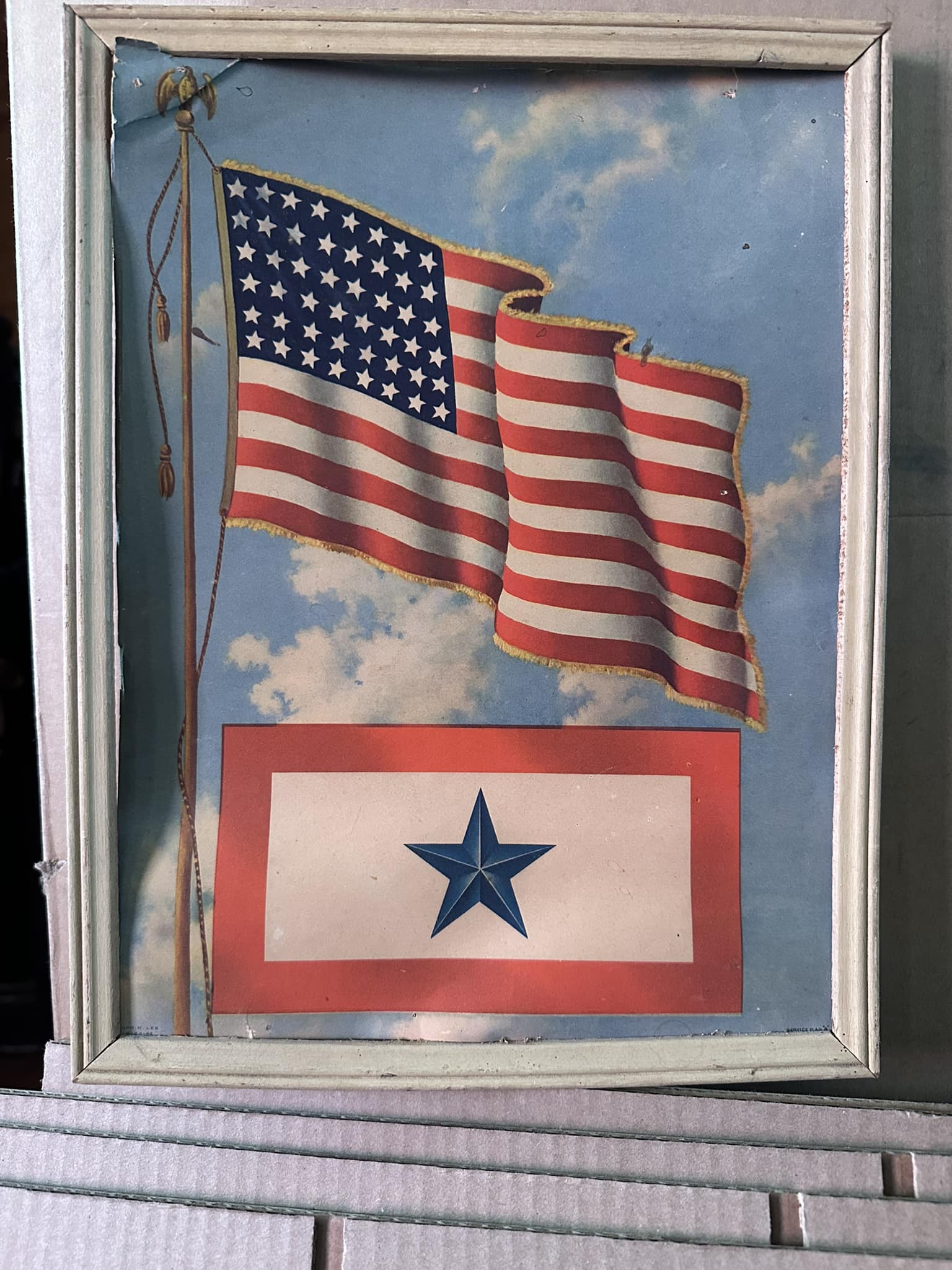 Displaying Blue Stars in Windows During Wartime