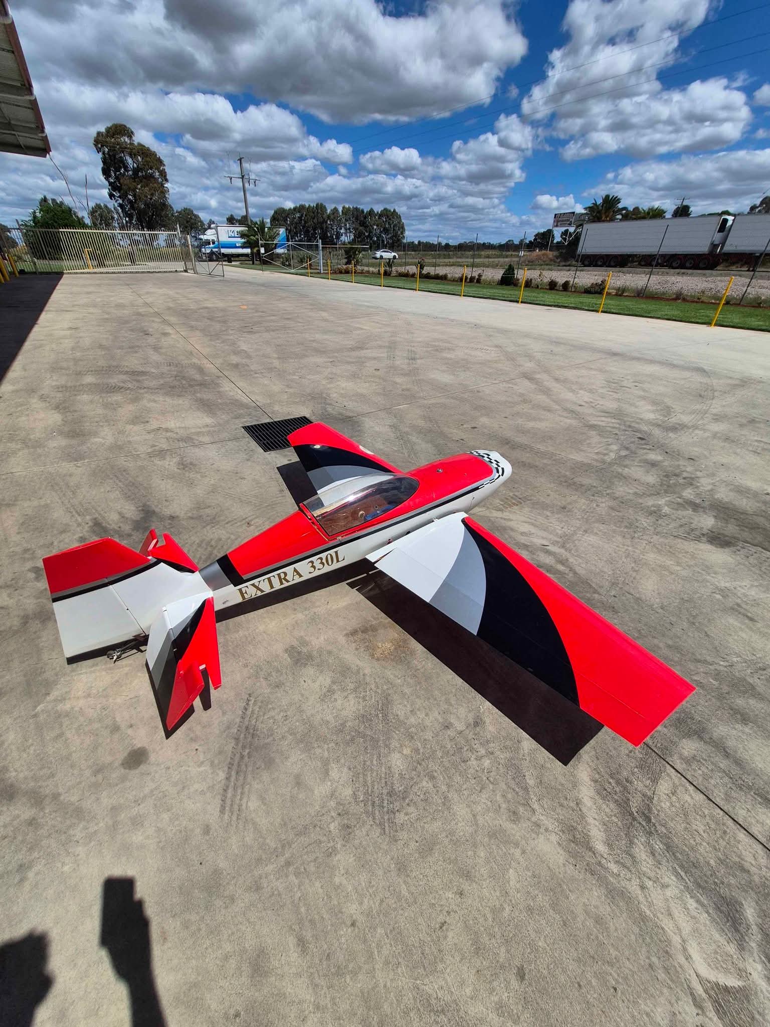CARF Extra 330L - Aircrafts - Shepparton, Victoria | Facebook ...