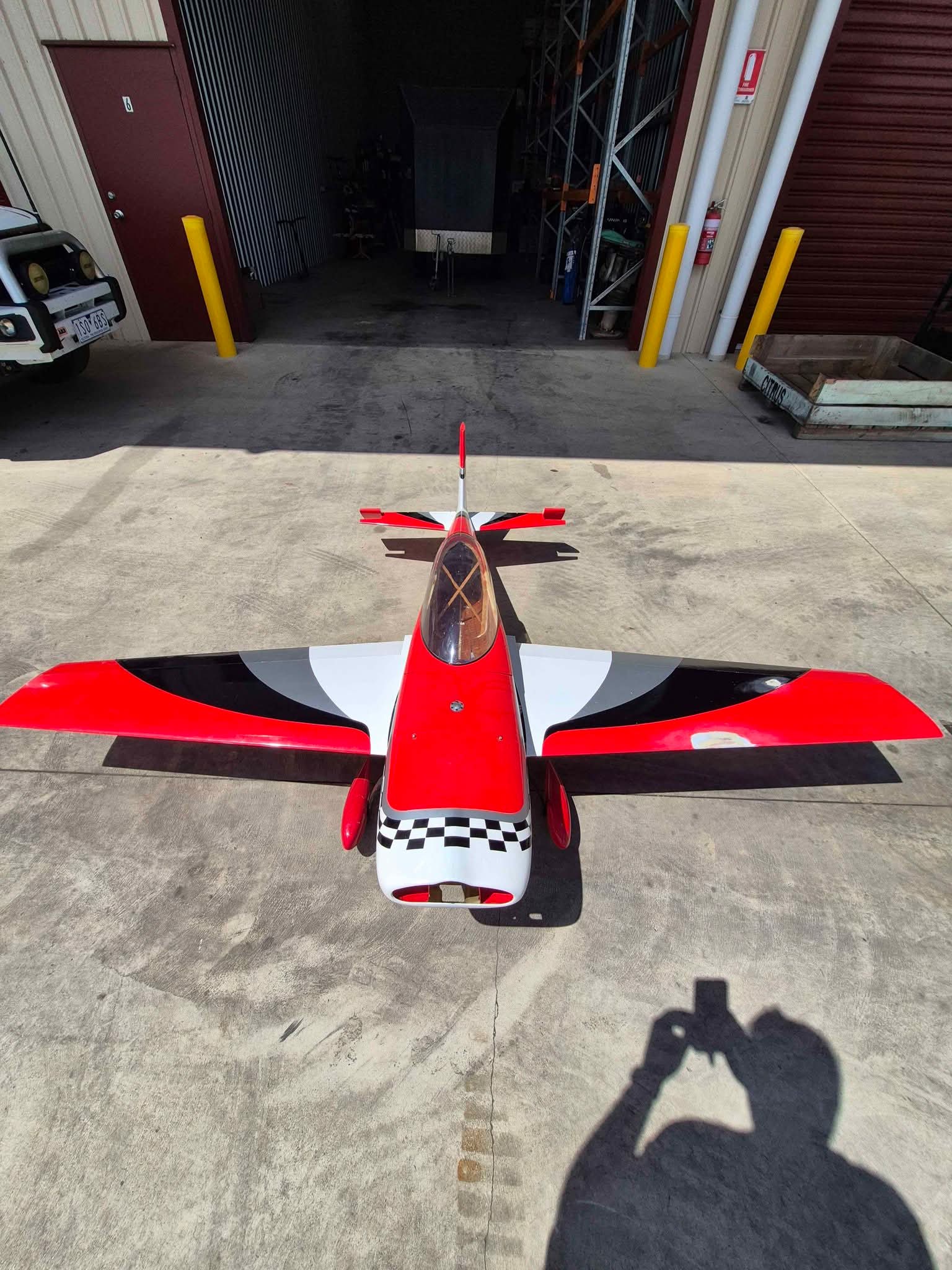CARF Extra 330L - Aircrafts - Shepparton, Victoria | Facebook ...