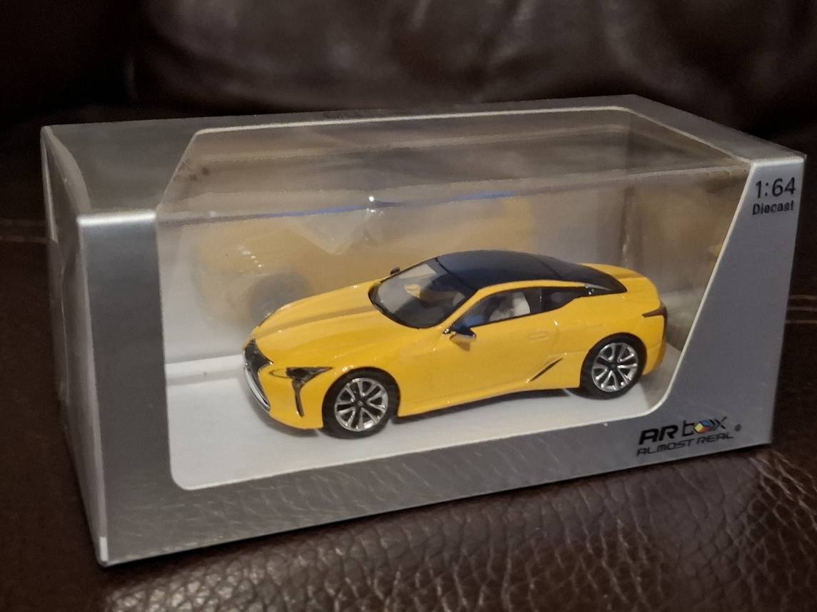1/43 レクサス LC500ミニカー \