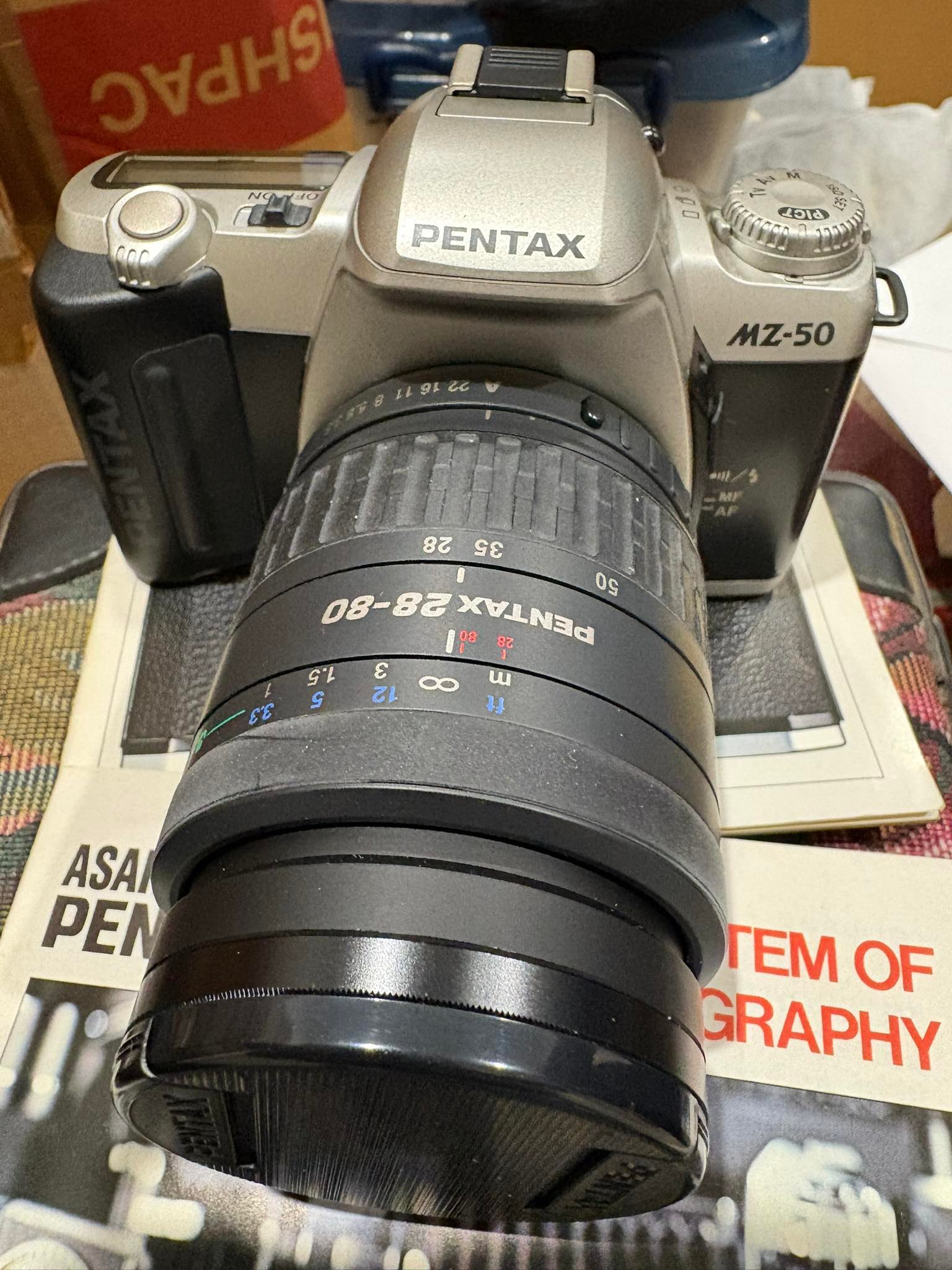 【PENTAX】 smc PENTAX-DA 18-135mm f3.5-5.6 I have a collection of Pentax cameras, flash,cases, Pentax bag and