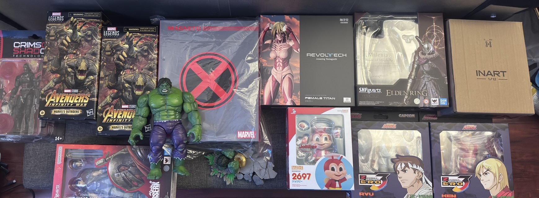 Some new pickups including Figma My Hero Academia, Figuarts Hulk 