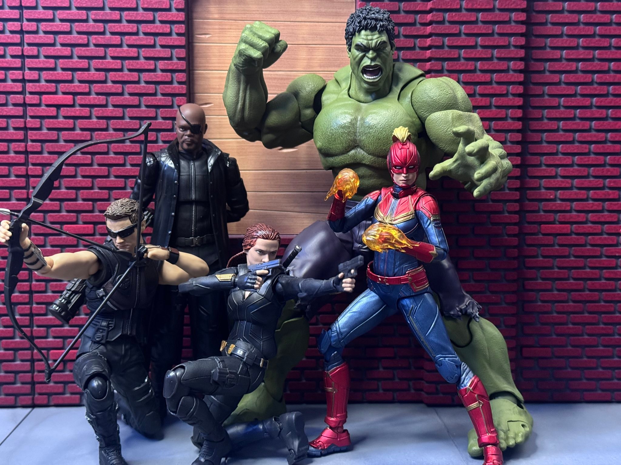 Some new pickups including Figma My Hero Academia, Figuarts Hulk 