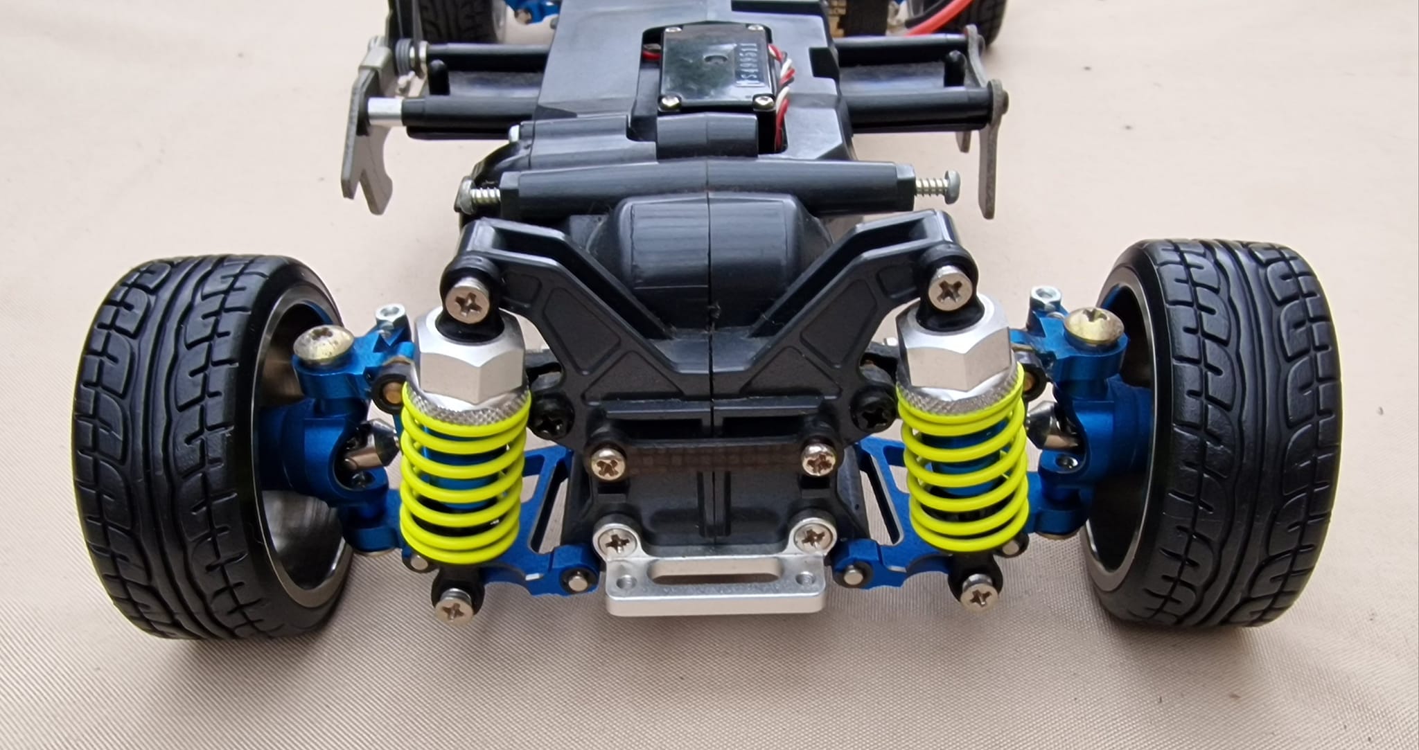 Converting Tamiya TL01 to a drift car with alloy parts